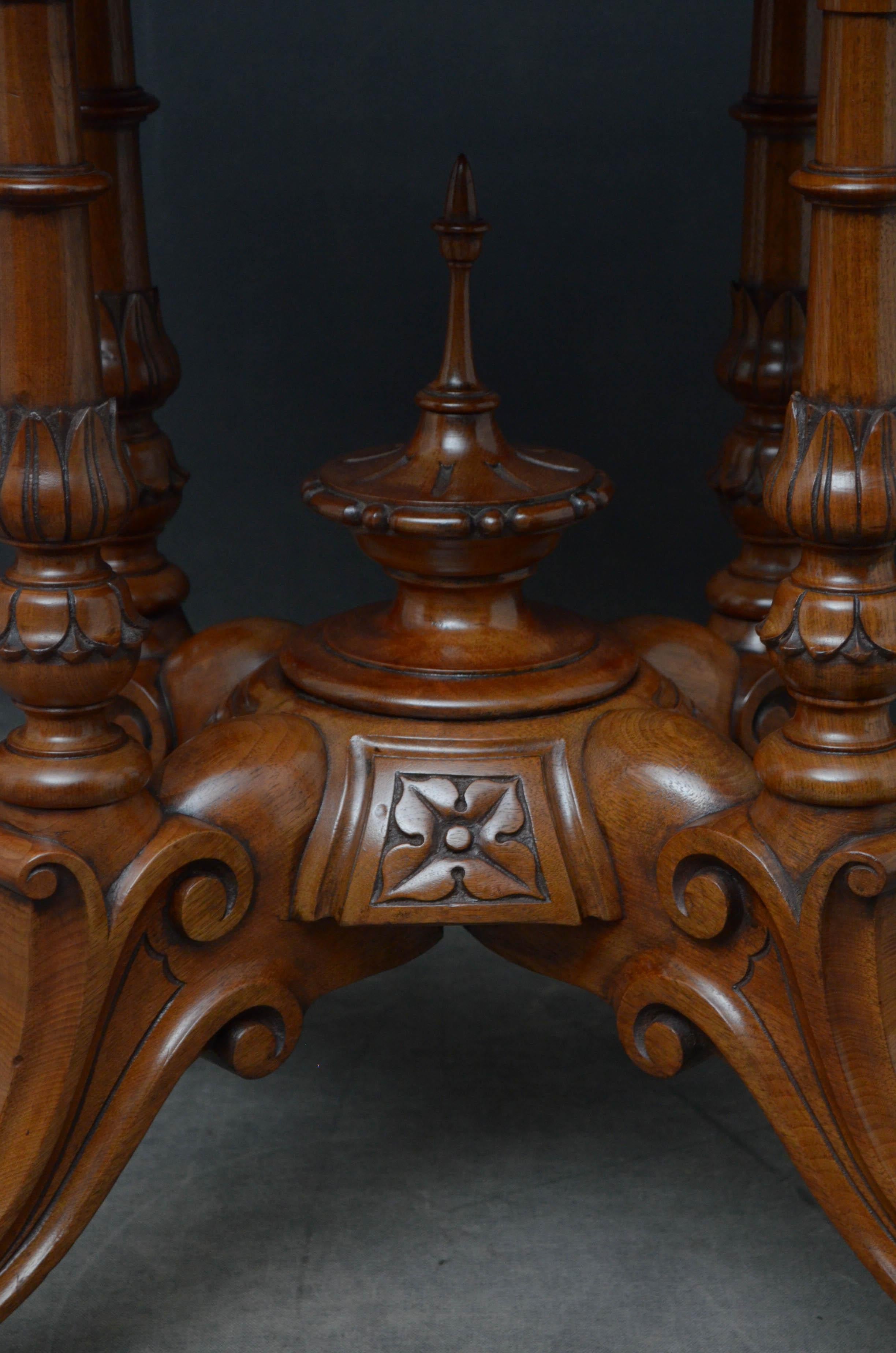 Victorian Walnut Dining or Centre Table 10