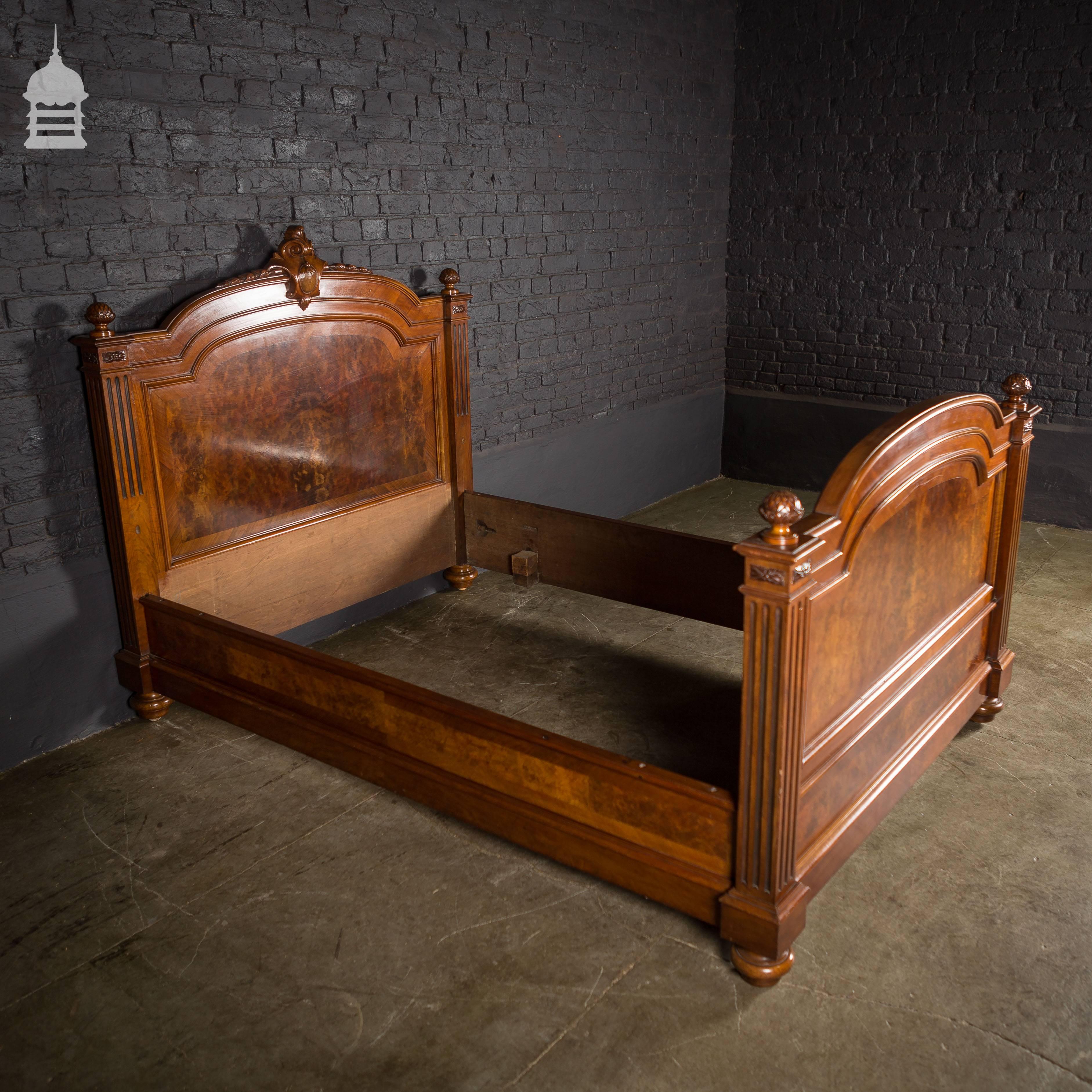 Victorian Walnut Double Bed with Carved Finials For Sale 2