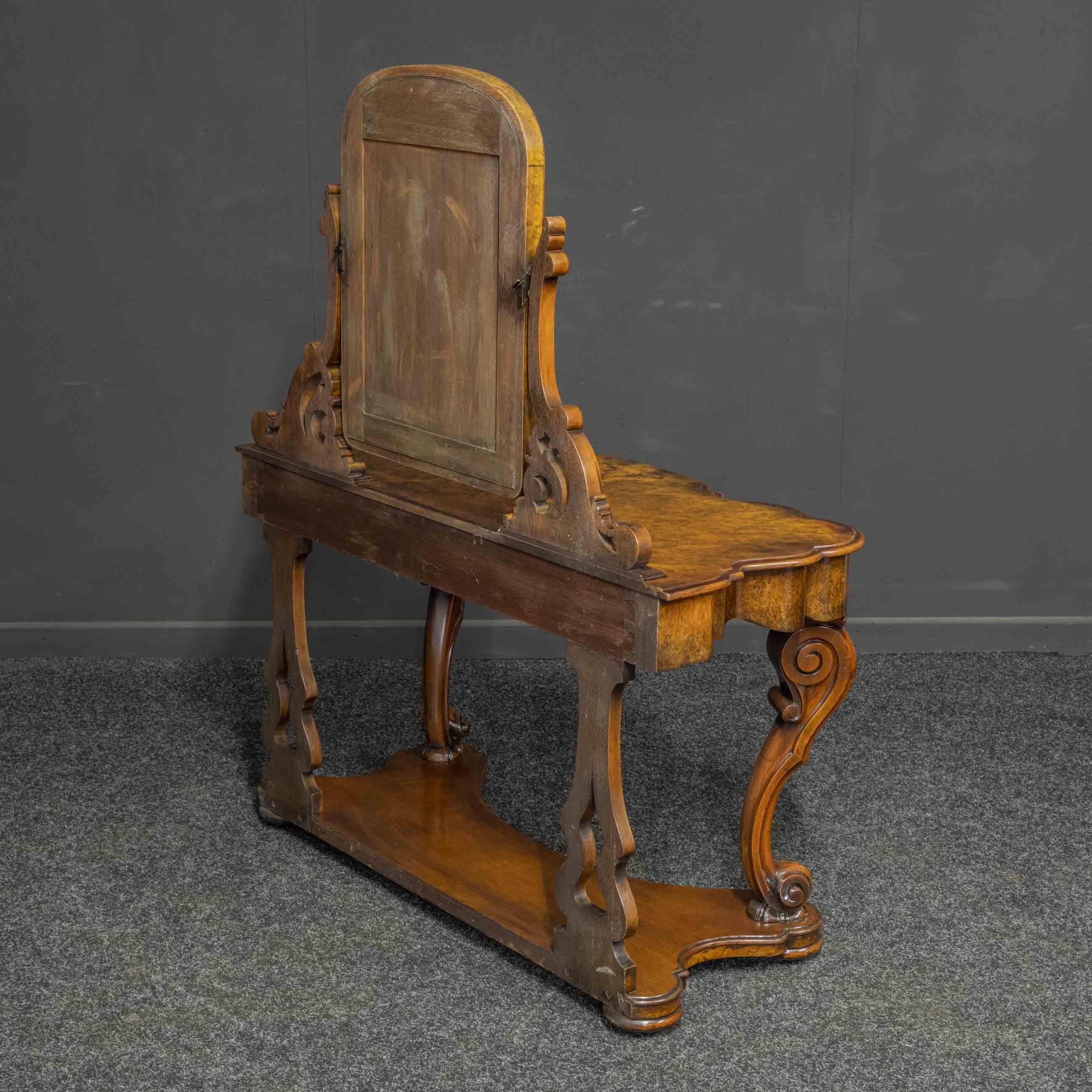 Victorian Walnut Dressing Table For Sale 5