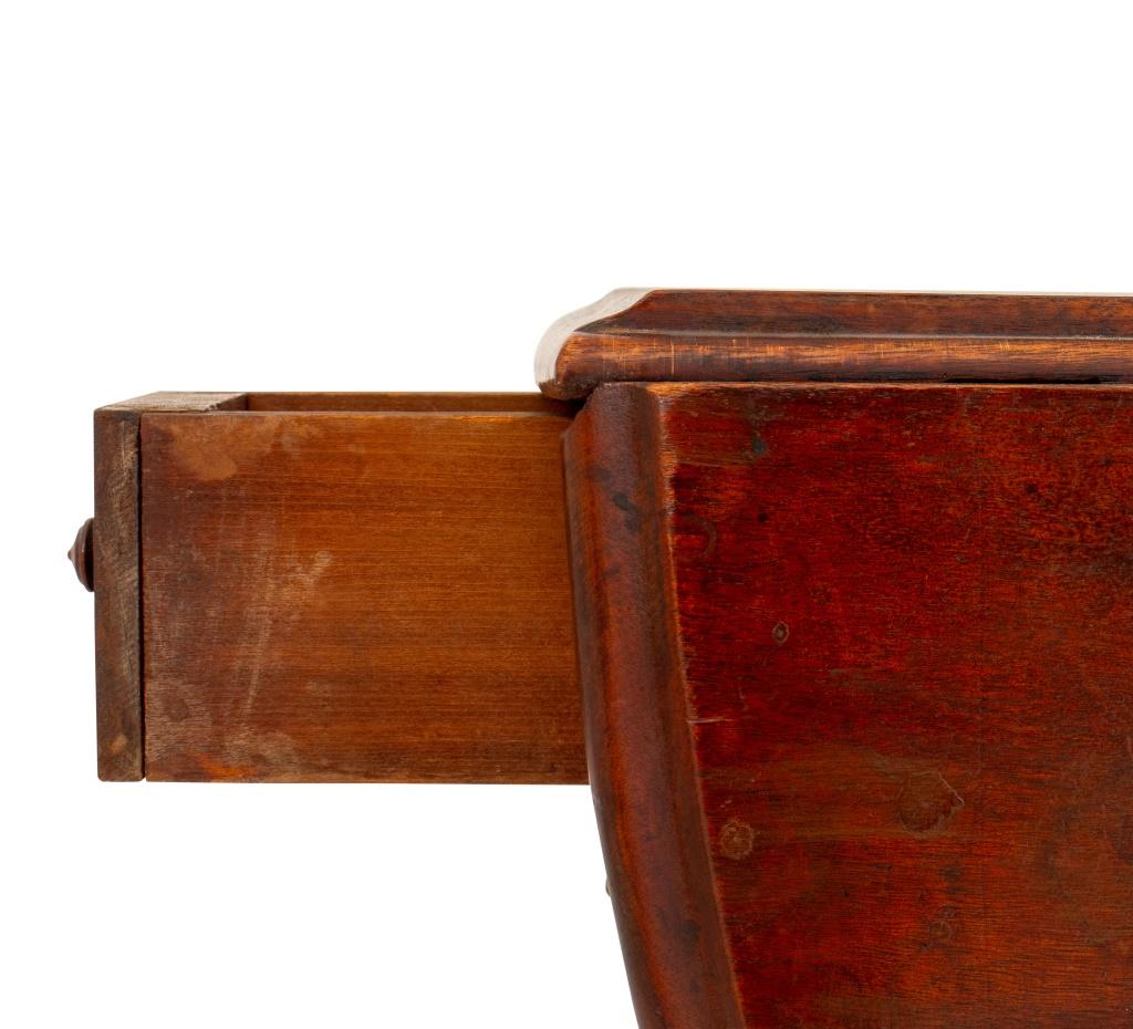 Victorian Walnut Drop-Leaf Table, 19C. For Sale 3