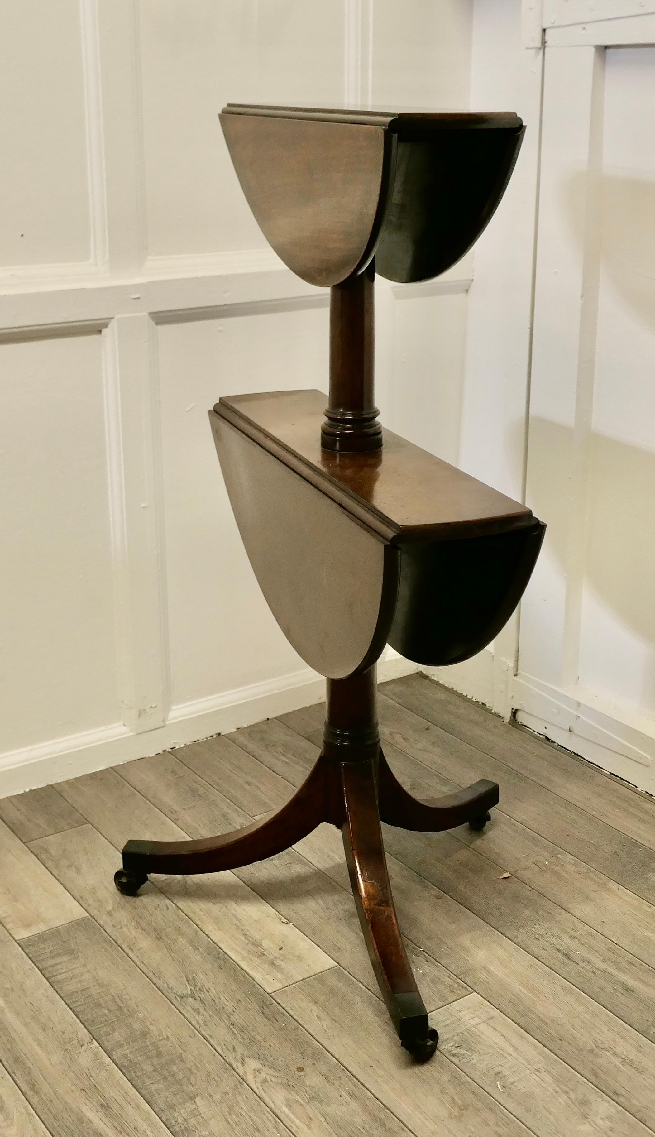Victorian Walnut Gueridon Cake Stand or Dumb Waiter     For Sale 2