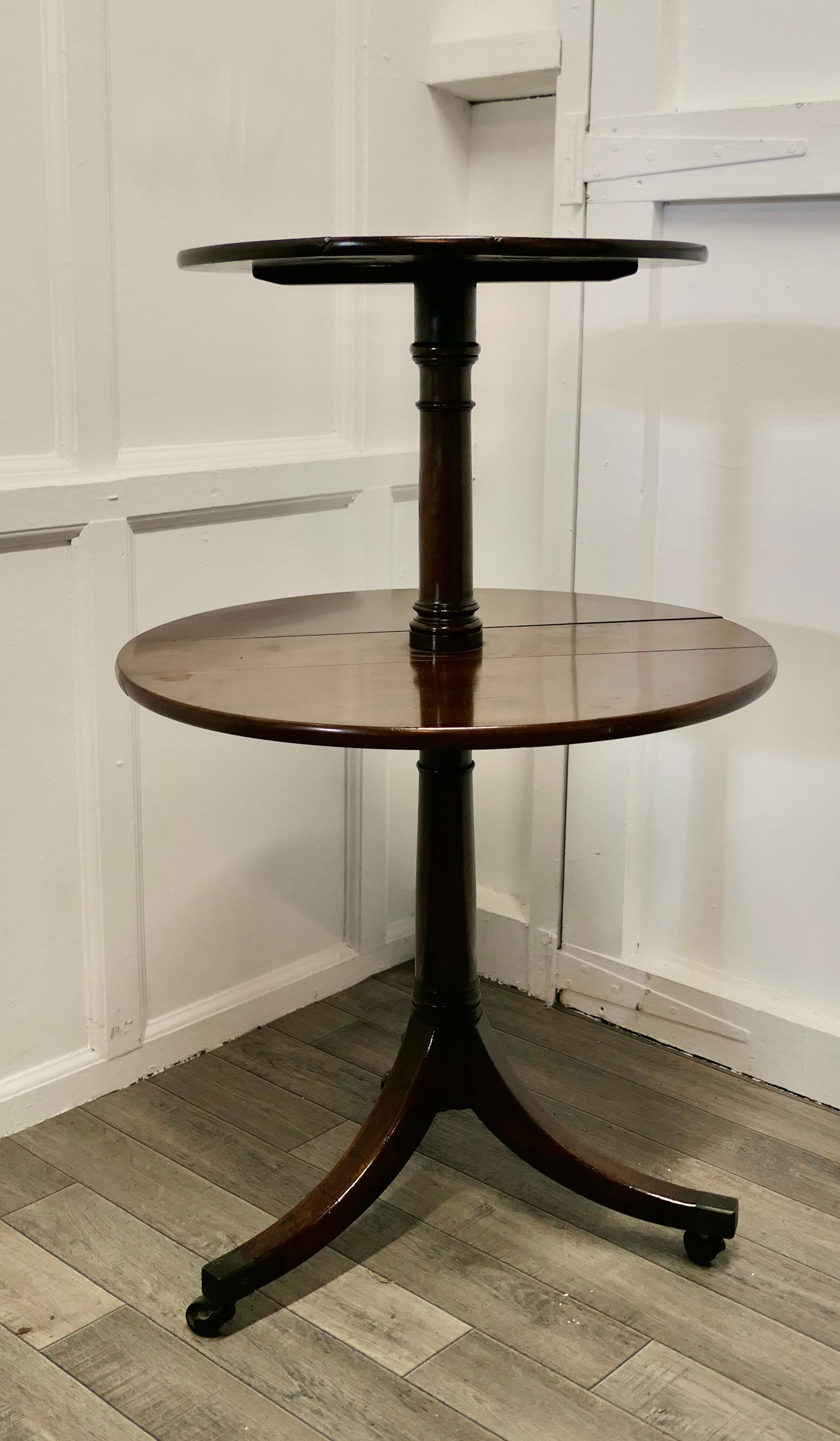 Victorian Walnut Gueridon Cake Stand or Dumb Waiter     For Sale 3