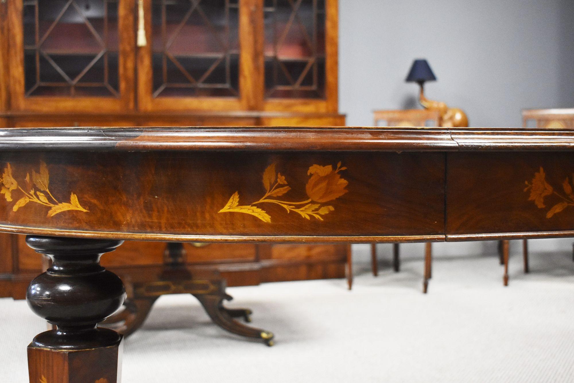 Victorian Walnut Inlaid Extending Windout Dinng Table For Sale 1
