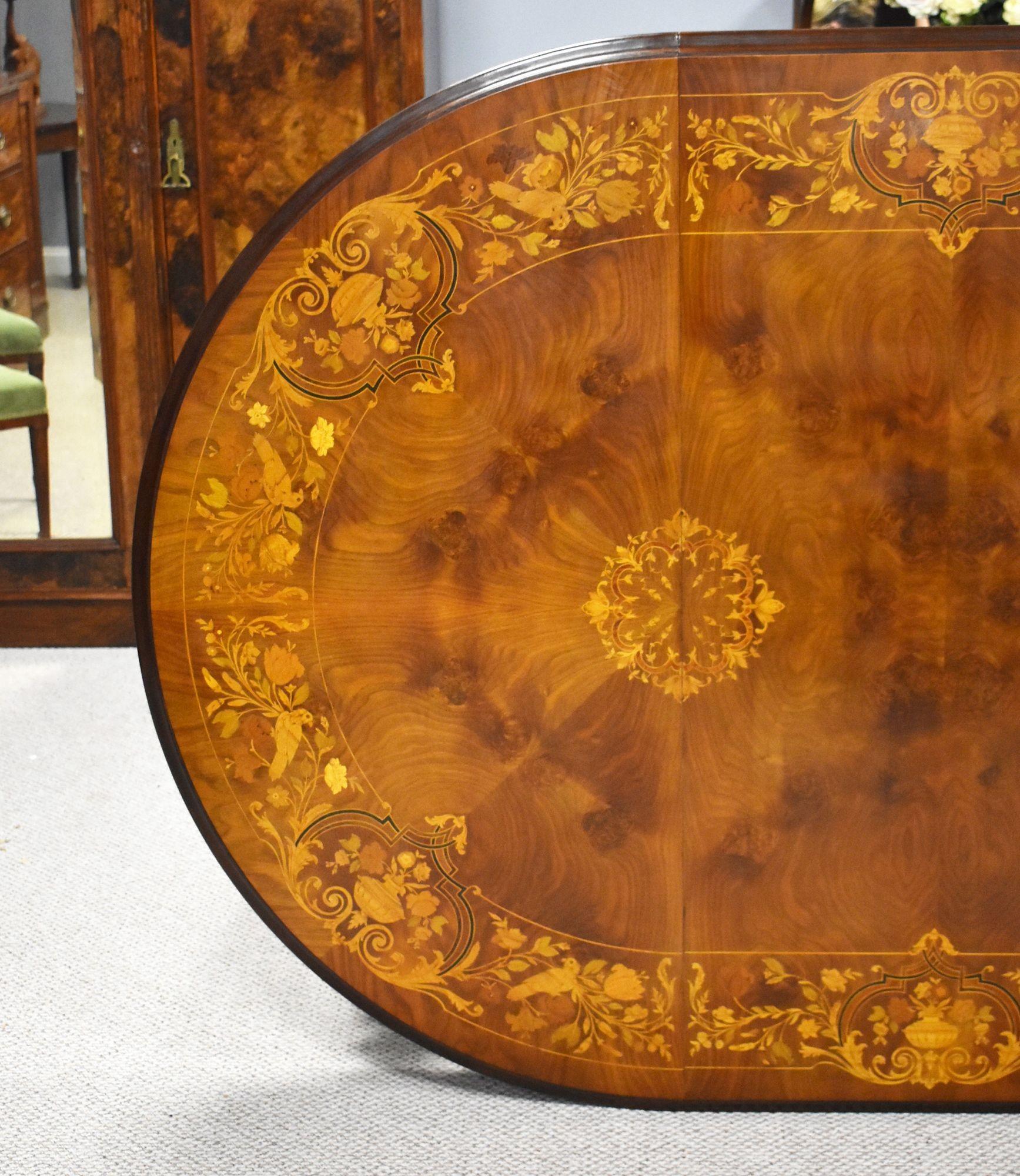 Victorian Walnut Inlaid Extending Windout Dinng Table For Sale 3