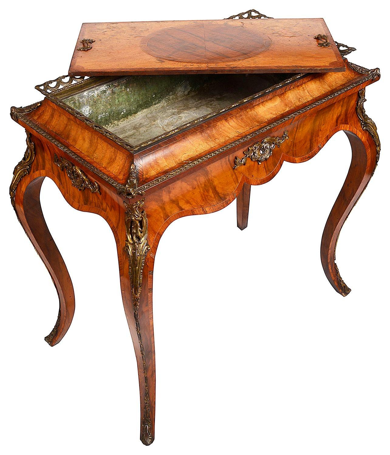 English Victorian Walnut Jardiniere / side table For Sale