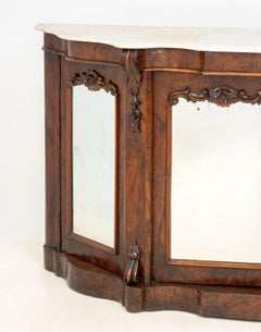 Credenza vittoriana in noce con specchio