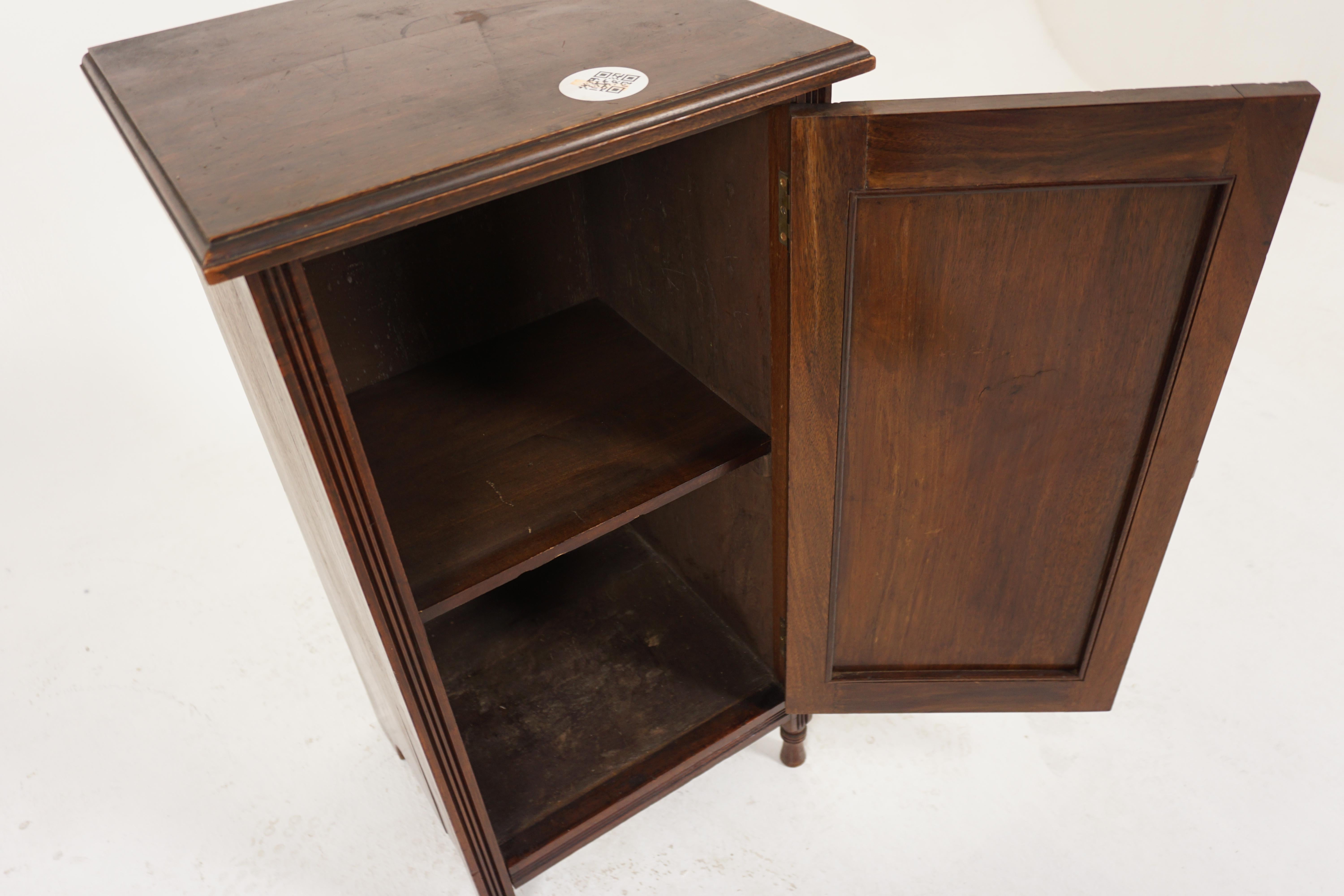 Victorian Walnut Nightstand Beside Cabinet, Lamp Table, Scotland 1880, H187 2