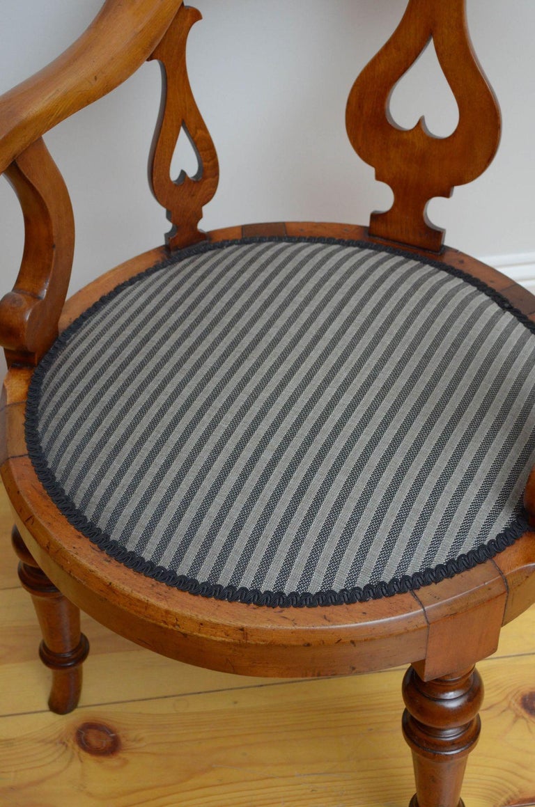 Victorian Walnut Office Chair For Sale at 1stDibs