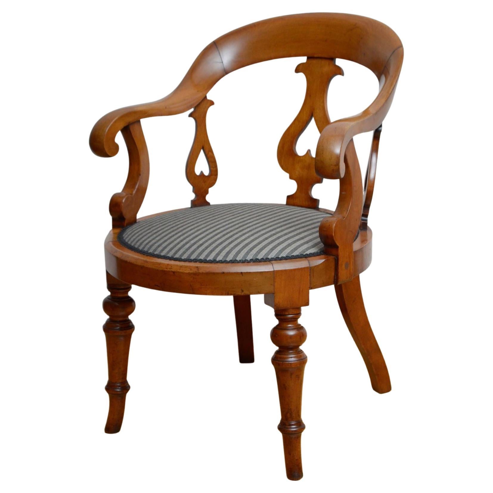 Victorian Walnut Office Chair For Sale
