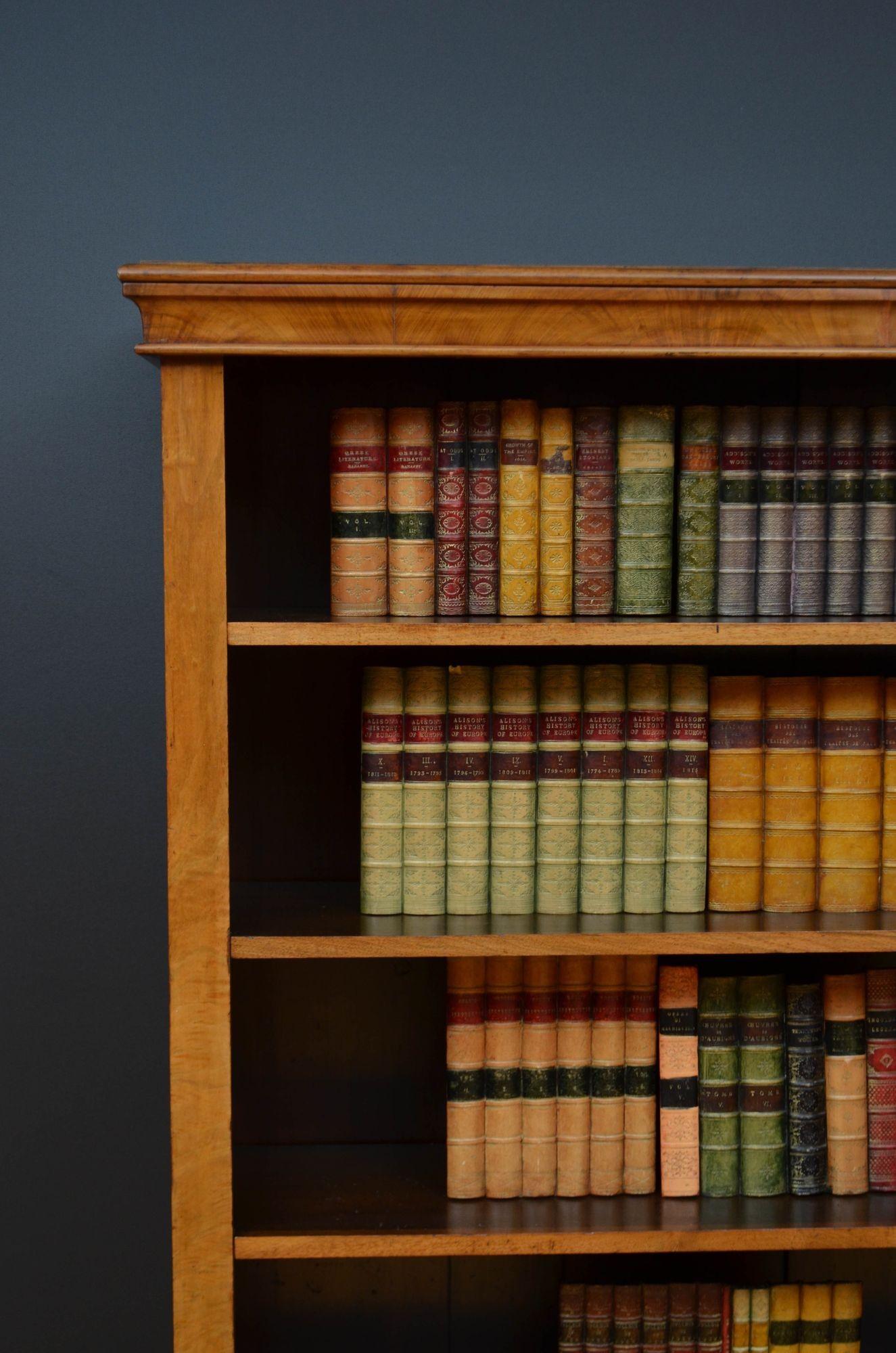 Bibliothèque ouverte victorienne en noyer 1