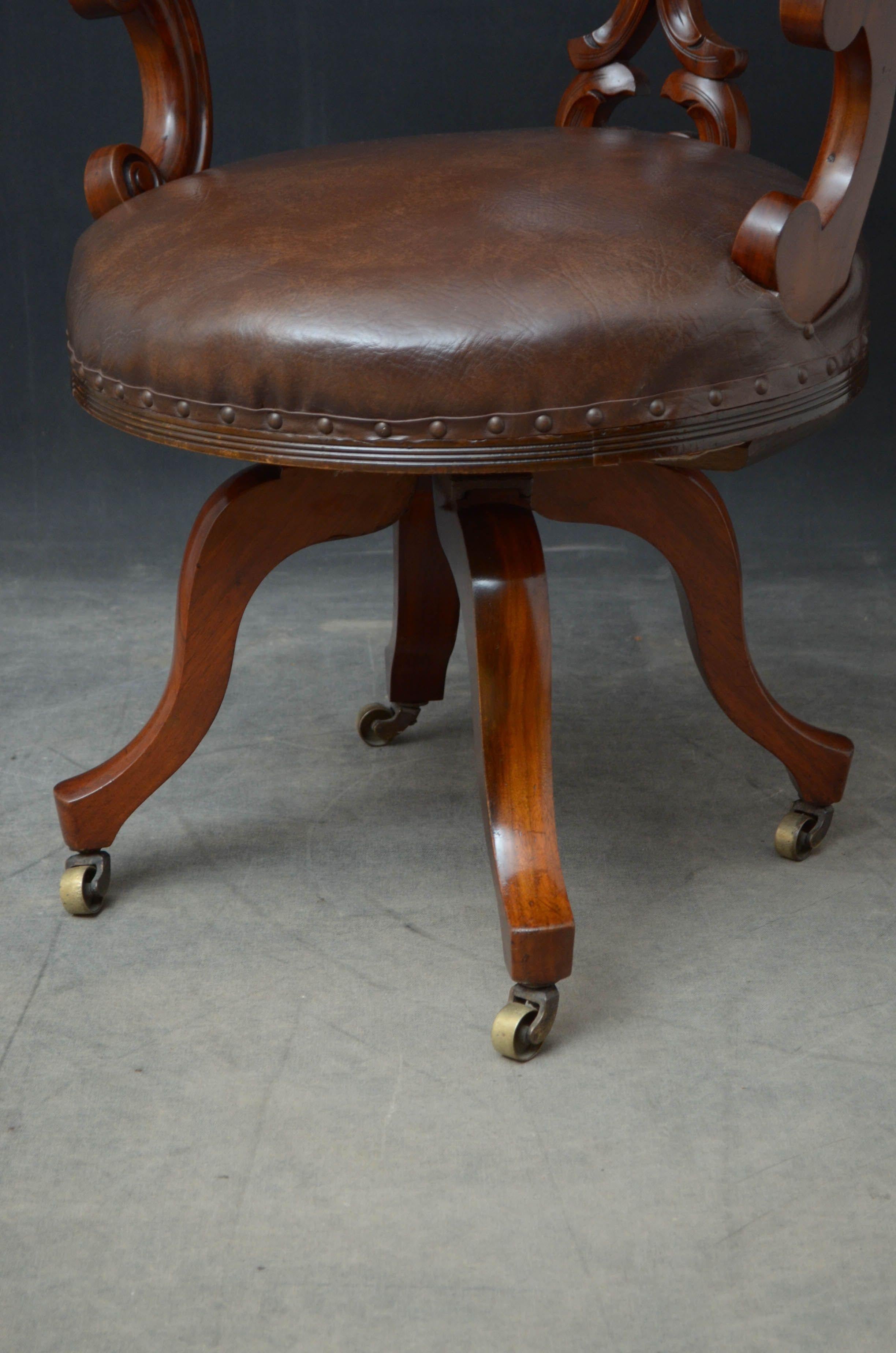 Victorian Walnut Revolving Desk Chair 4