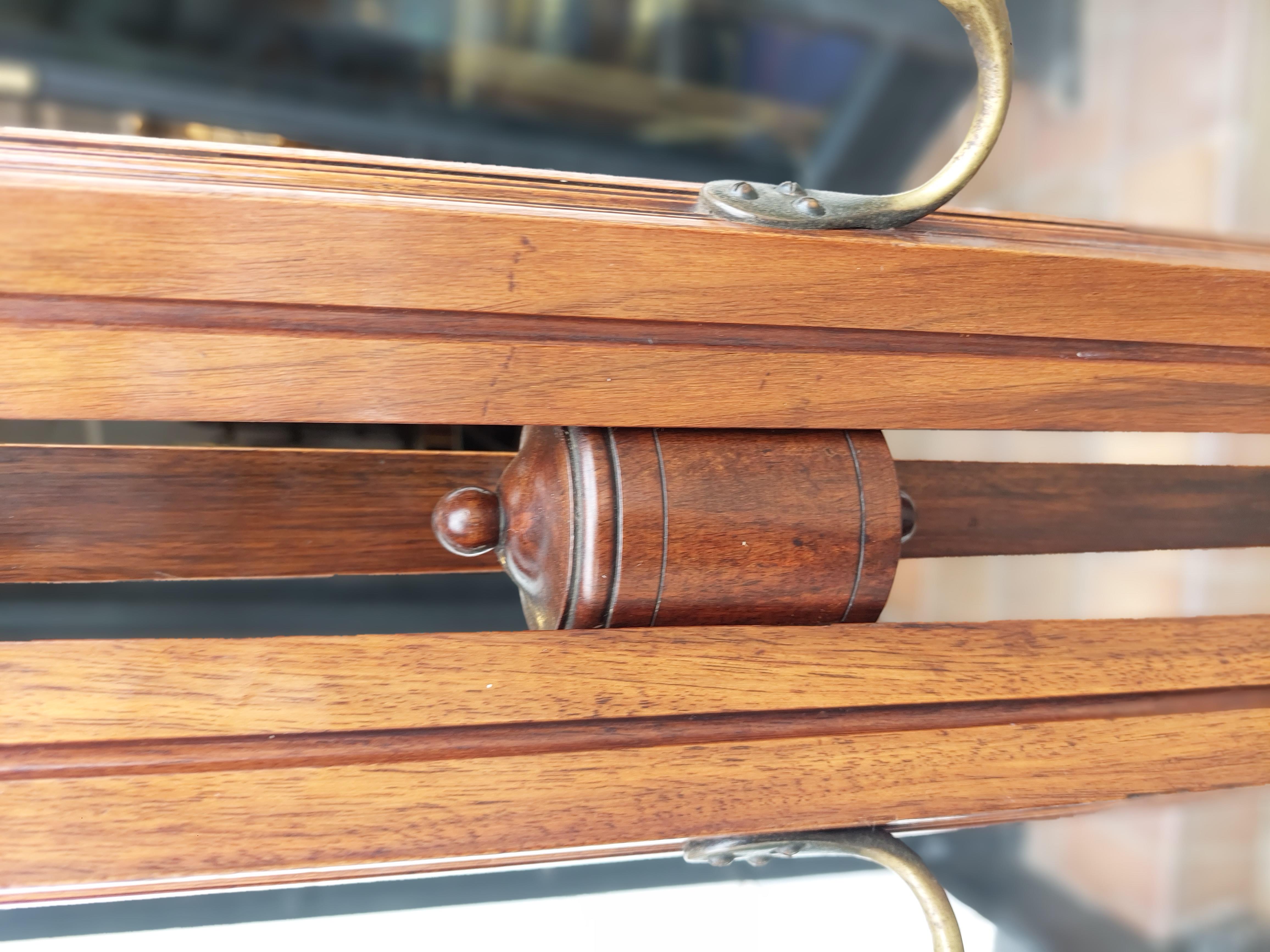 Victorian Walnut Rotating Hat & Coat Stand In Good Condition For Sale In Altrincham, GB