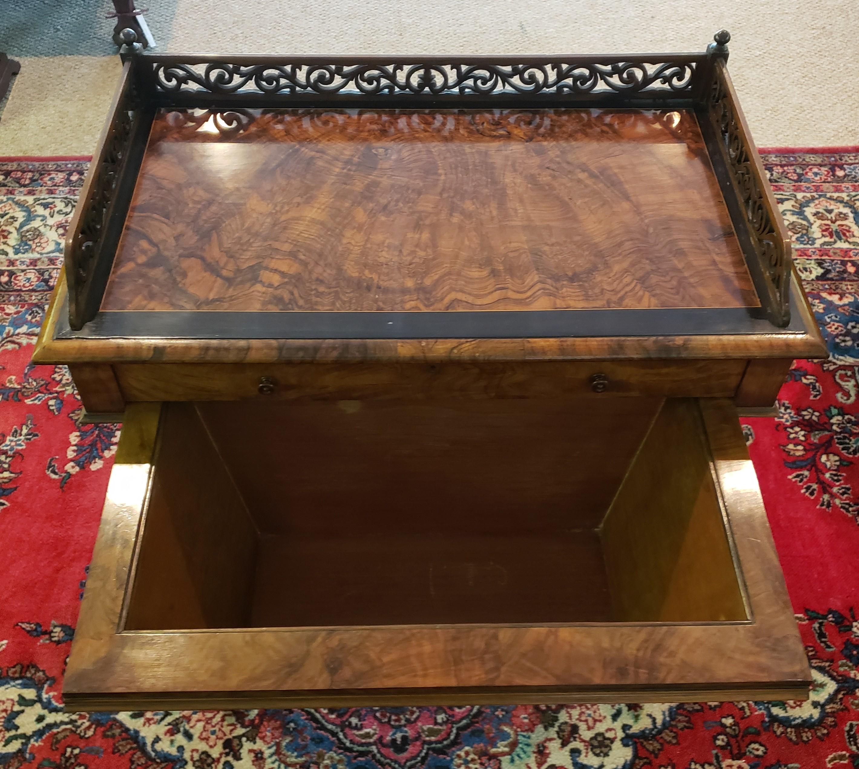 Victorian Walnut Sewing Table For Sale 7