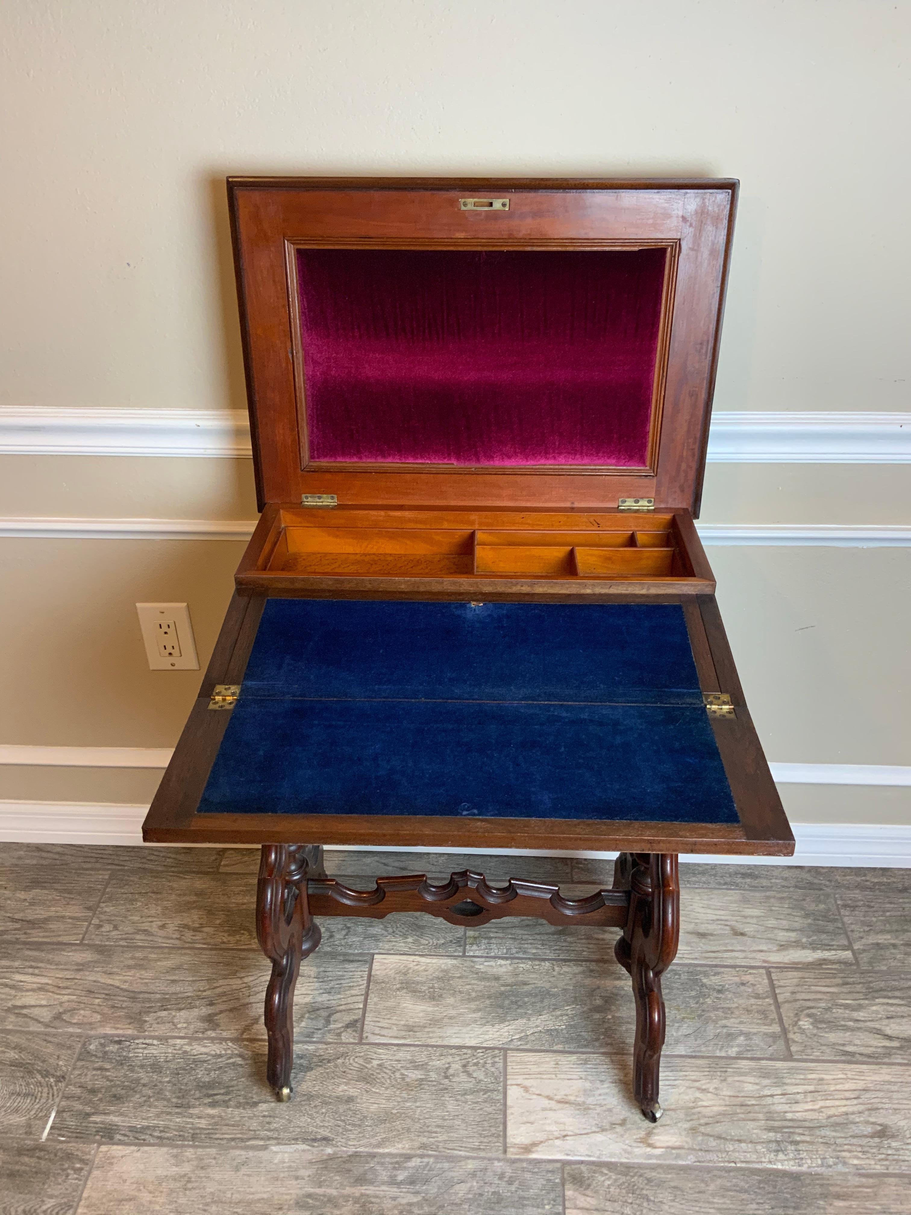19th Century Victorian Walnut Sewing Table For Sale