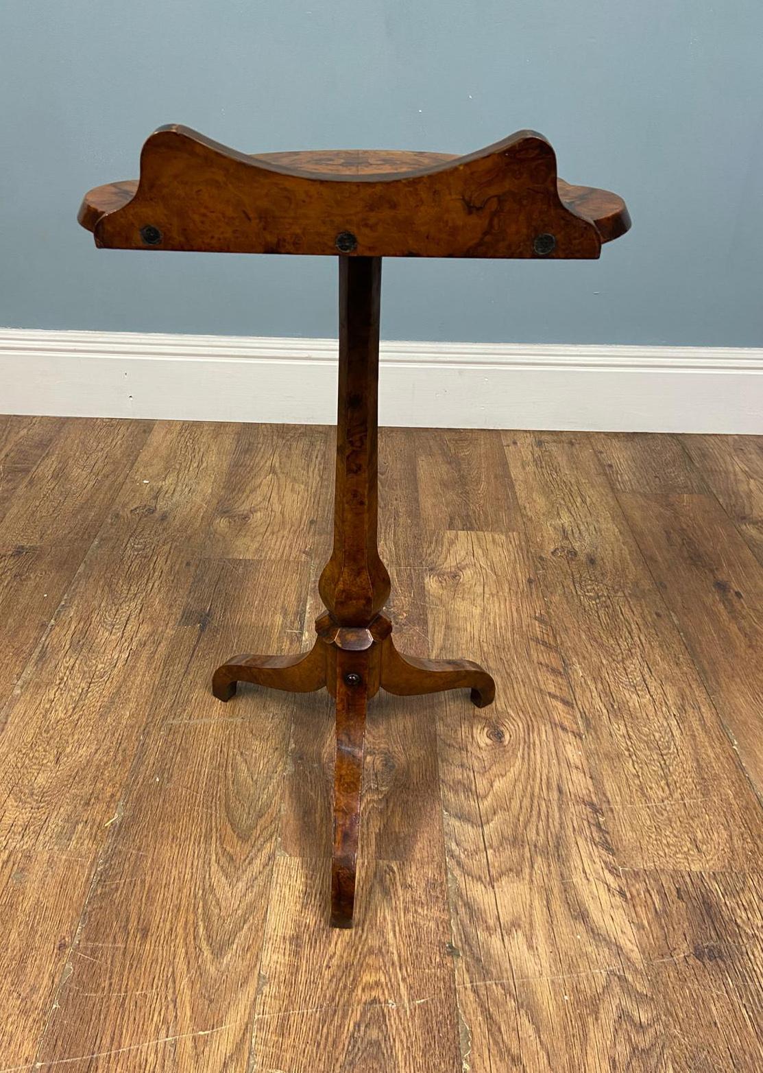 Victorian Walnut Side Table Tripod Wine Tables 1880 For Sale 4
