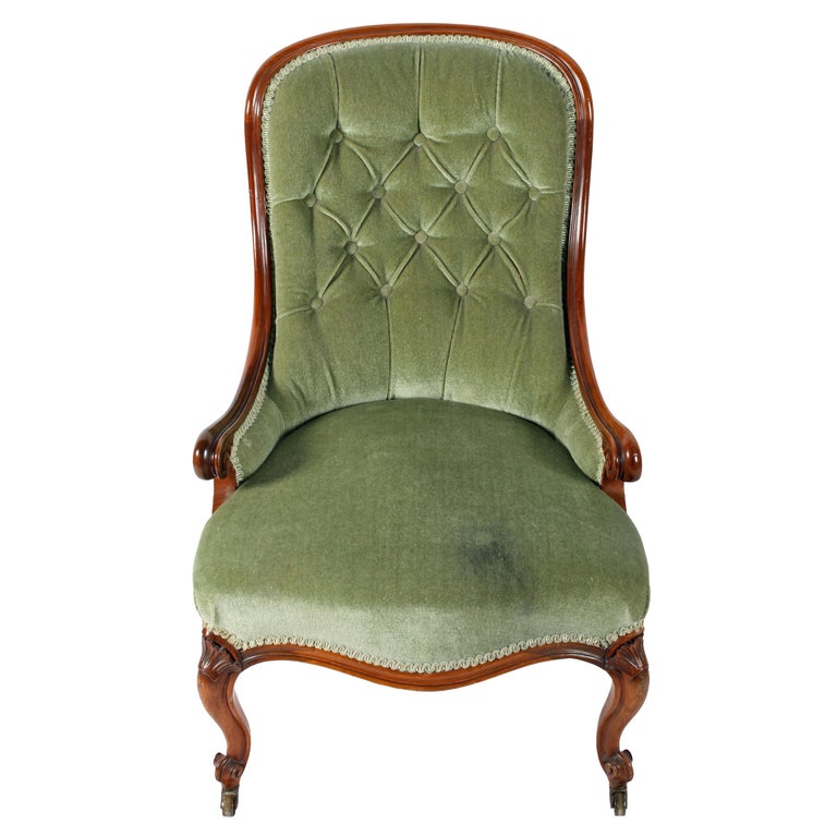19th Century Victorian Walnut Slipper Shaped Easy Arm Chair For Sale at
