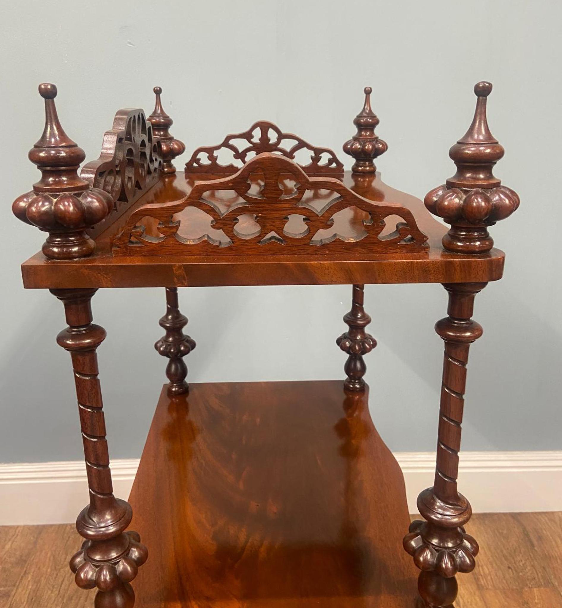 Victorian Walnut Whatnot Bookcase Shelf Unit 1880 Etagere For Sale 6