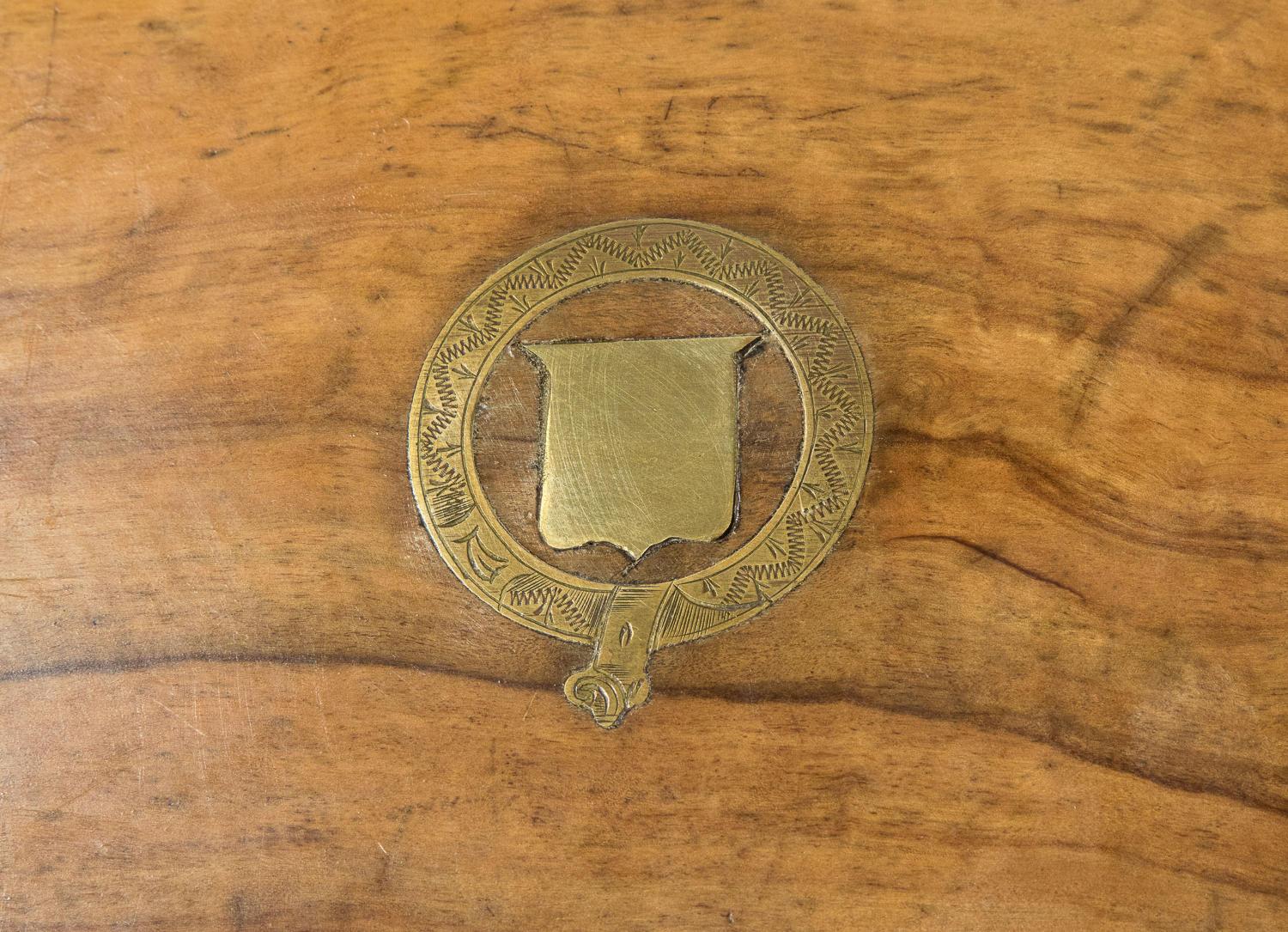 Victorian Walnut Writing Slope, circa 1860 For Sale 3