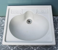 Victorian Wash Basin