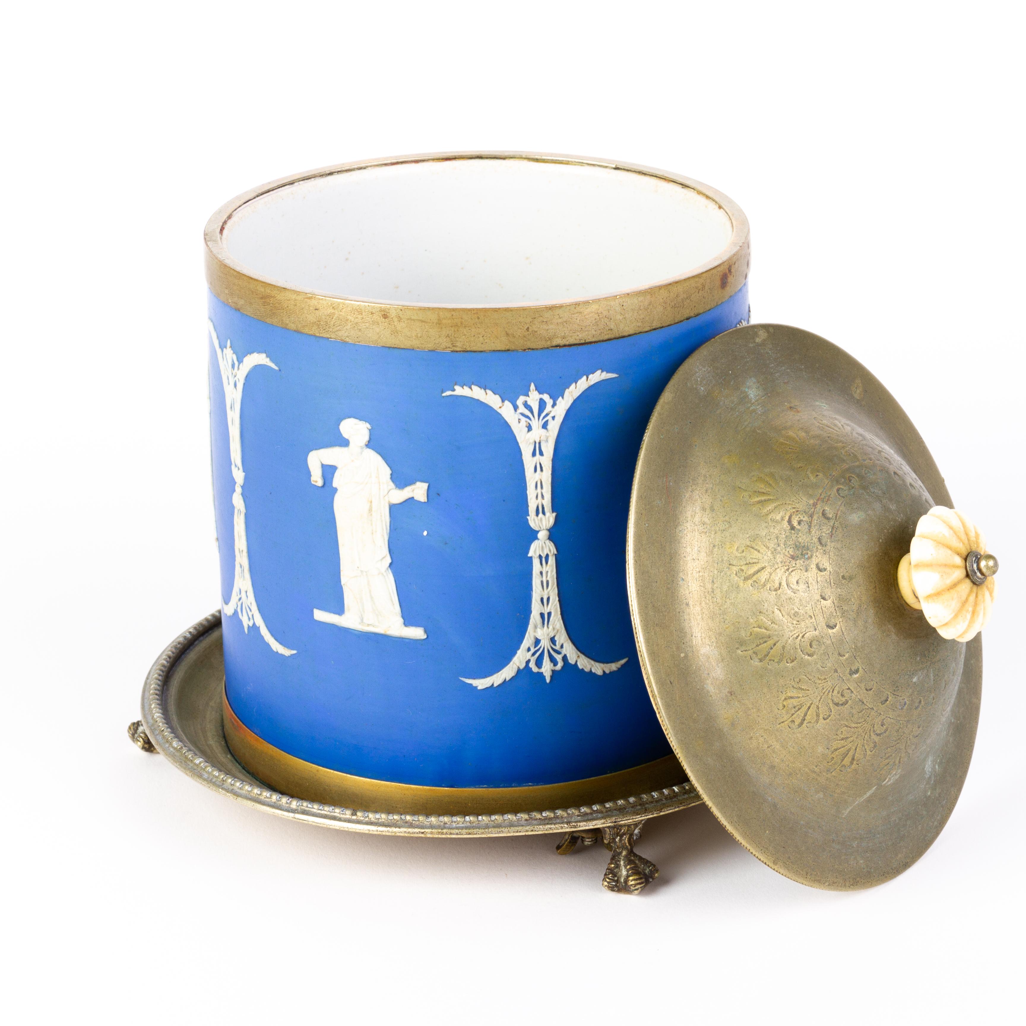 19th Century Victorian Wedgwood Portland Blue Jasperware Cameo Neoclassical Lidded Jar For Sale