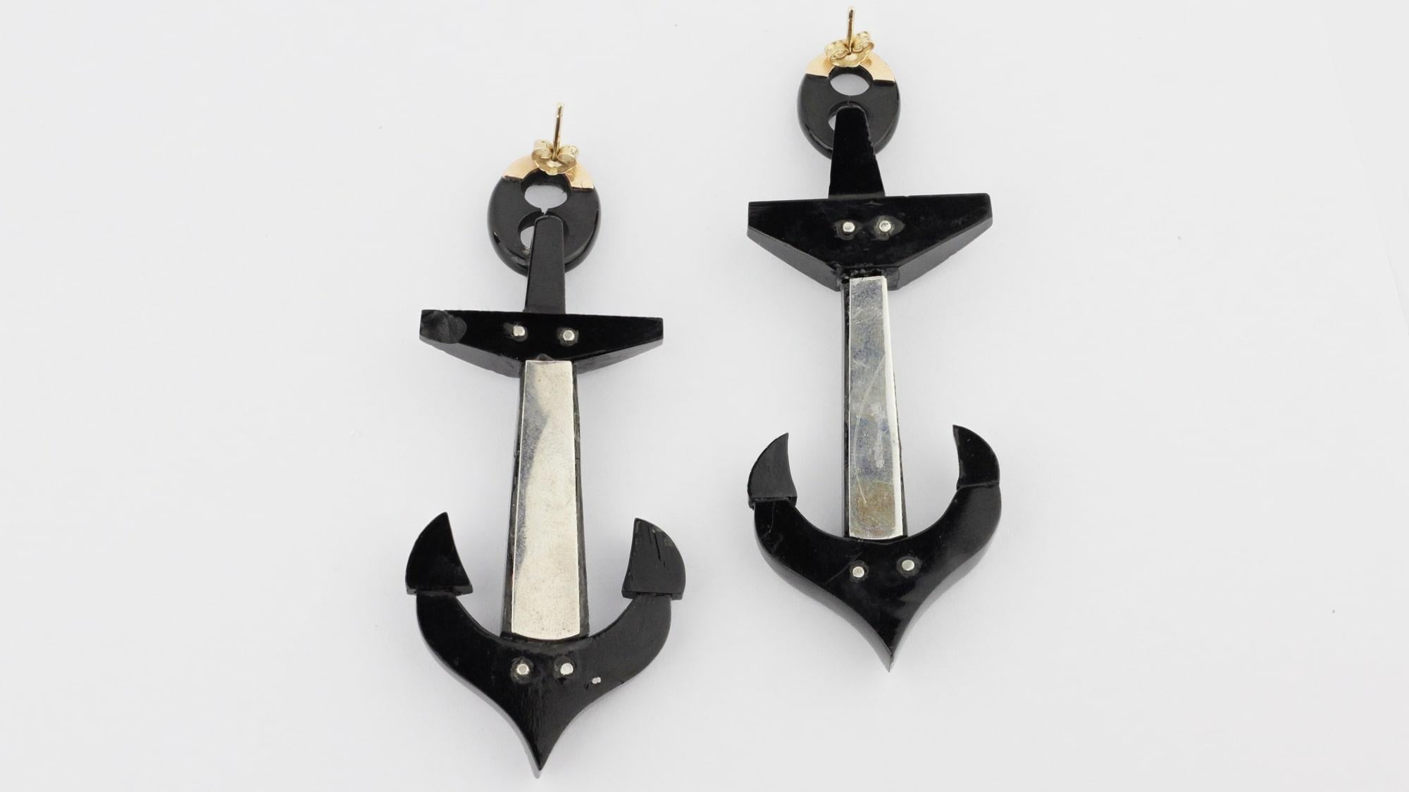 Victorian Whitby Jet Anchor Earrings In Fair Condition In Brisbane City, QLD