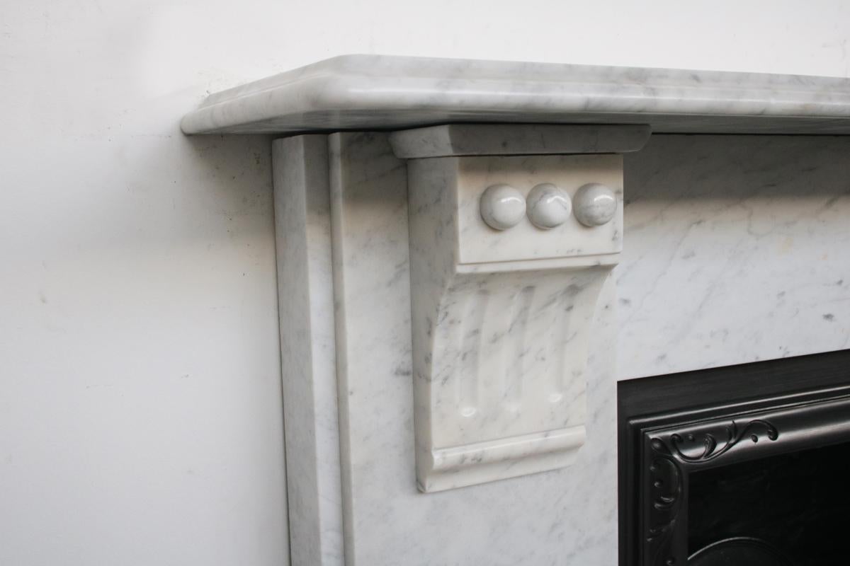 Victorian White Carrara Marble Fire Surround In Good Condition In Manchester, GB