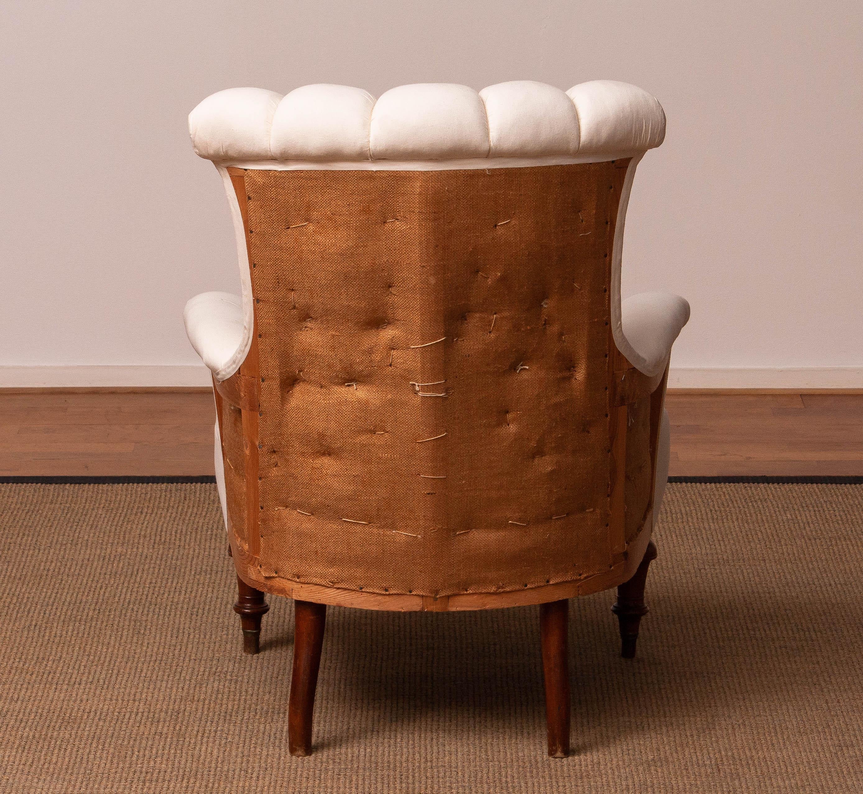 Chaise victorienne à dossier touffeté de style déconstruit en vente 7