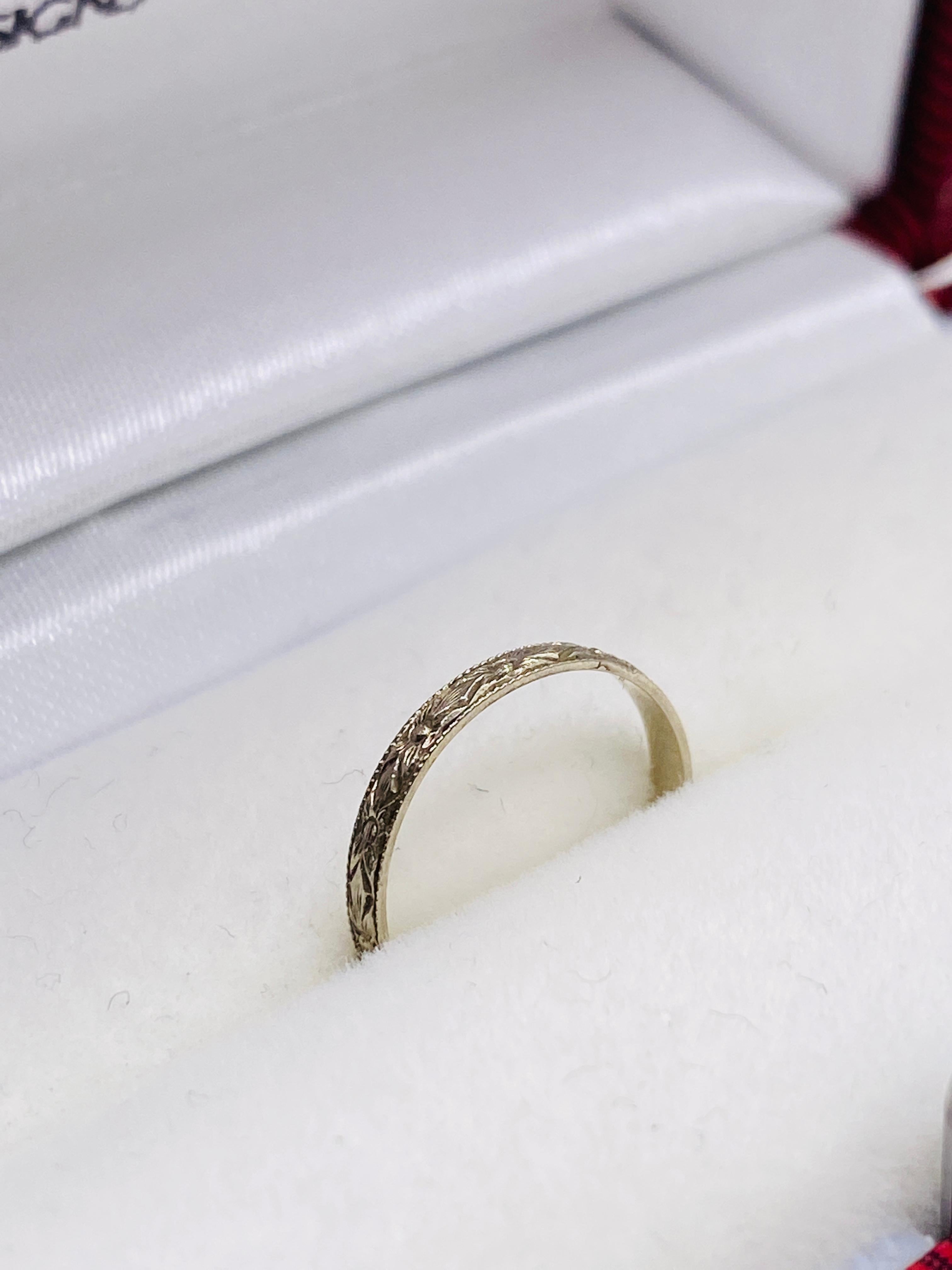 Victorian White Gold Baby Band Ring 1