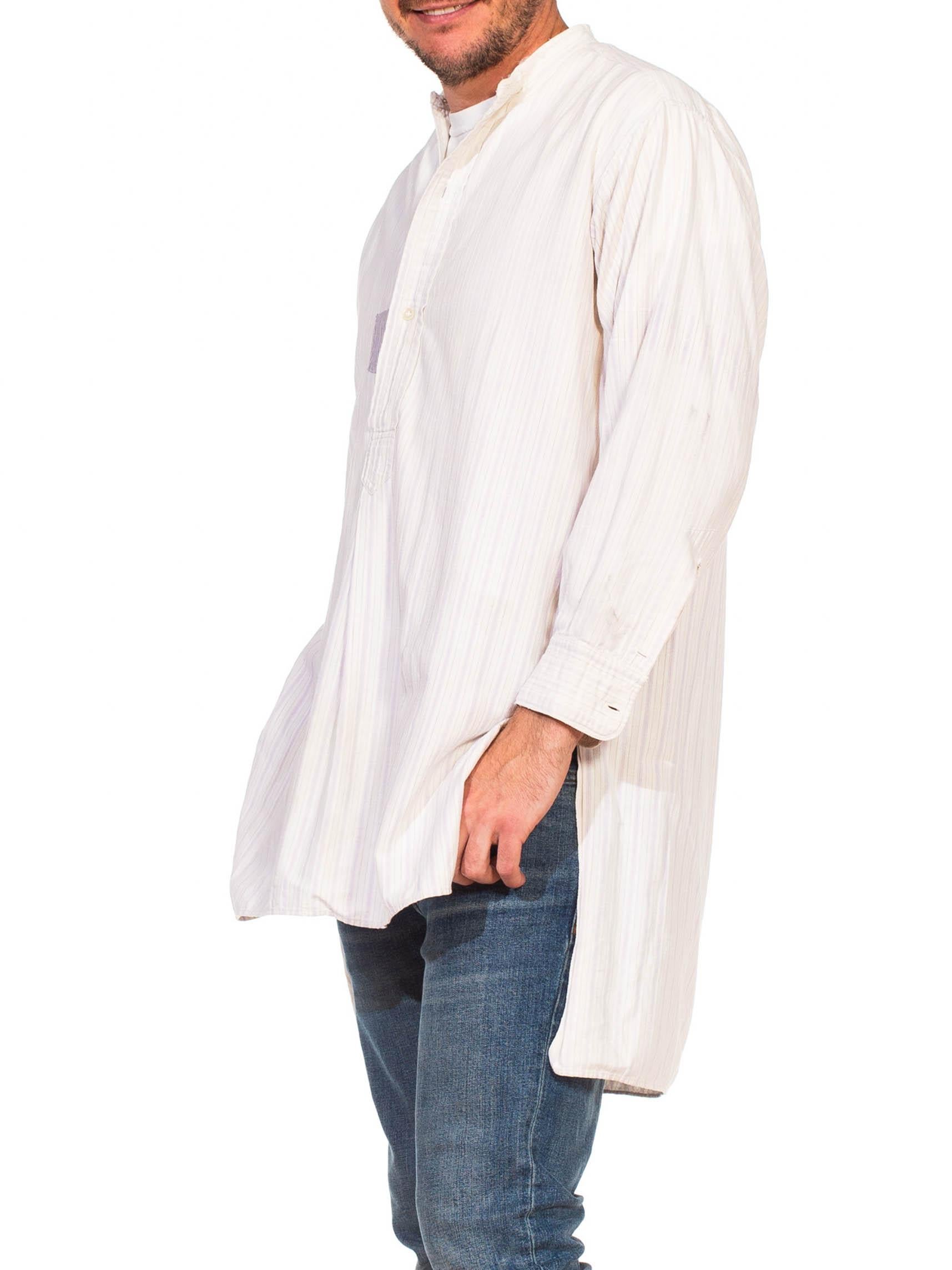 Gris Pullove victorien ancien pour homme en coton biologique à rayures blanches et lilas en vente