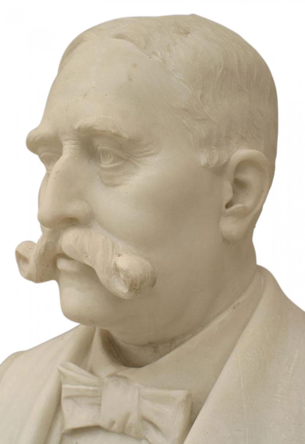 Busto de caballero victoriano de mármol blanco Victoriano en venta