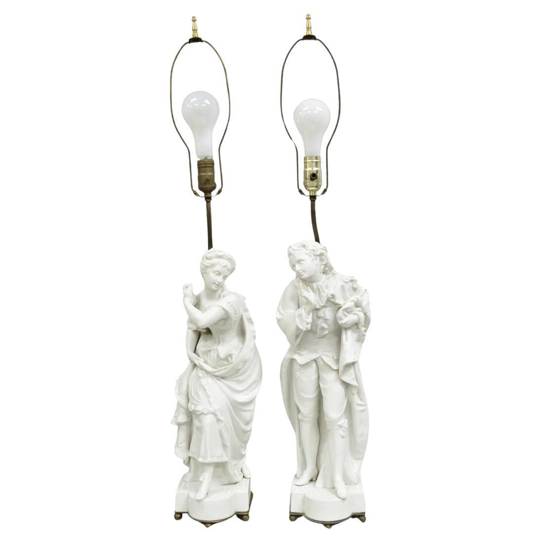 Viktorianische weiße Parian Porzellan Figural Bisque Mann und Frau Tischlampen, Paar