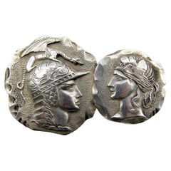 Alfiler multimedallón etrusco/homérico Victoriano Whiting de plata de ley