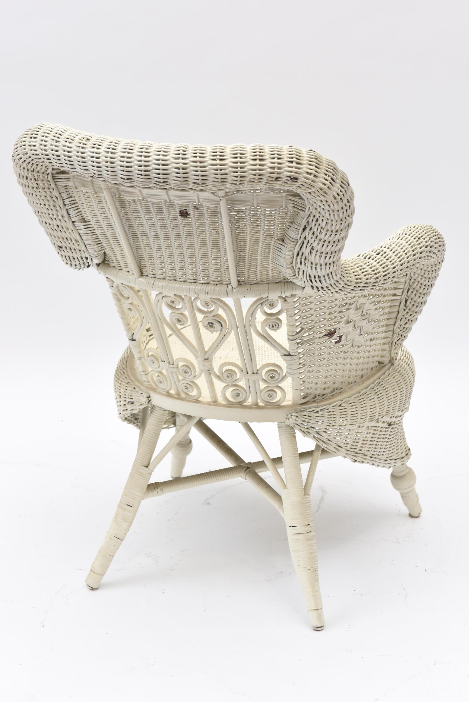 Woven Victorian Wicker Parlor Set ‘His, Her and Child's’ Chairs, Settee and Rocker For Sale