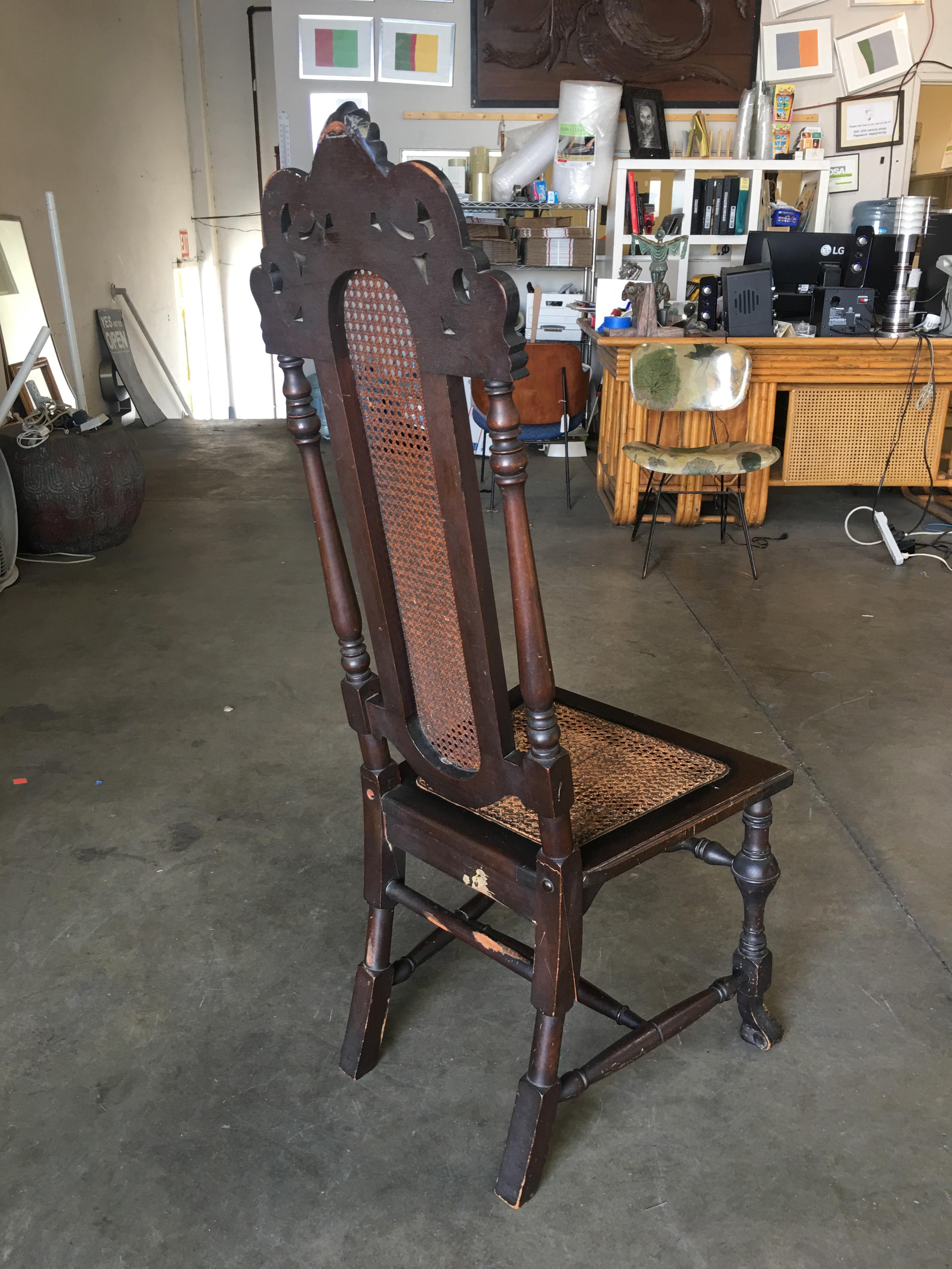 Victorian Wicker Seat Carved Oak Gothic Revival Side Throne Chair In Good Condition In Van Nuys, CA