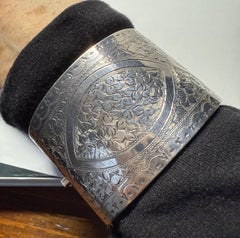Victorian Wide Sterling Ivy Leaf Cuff