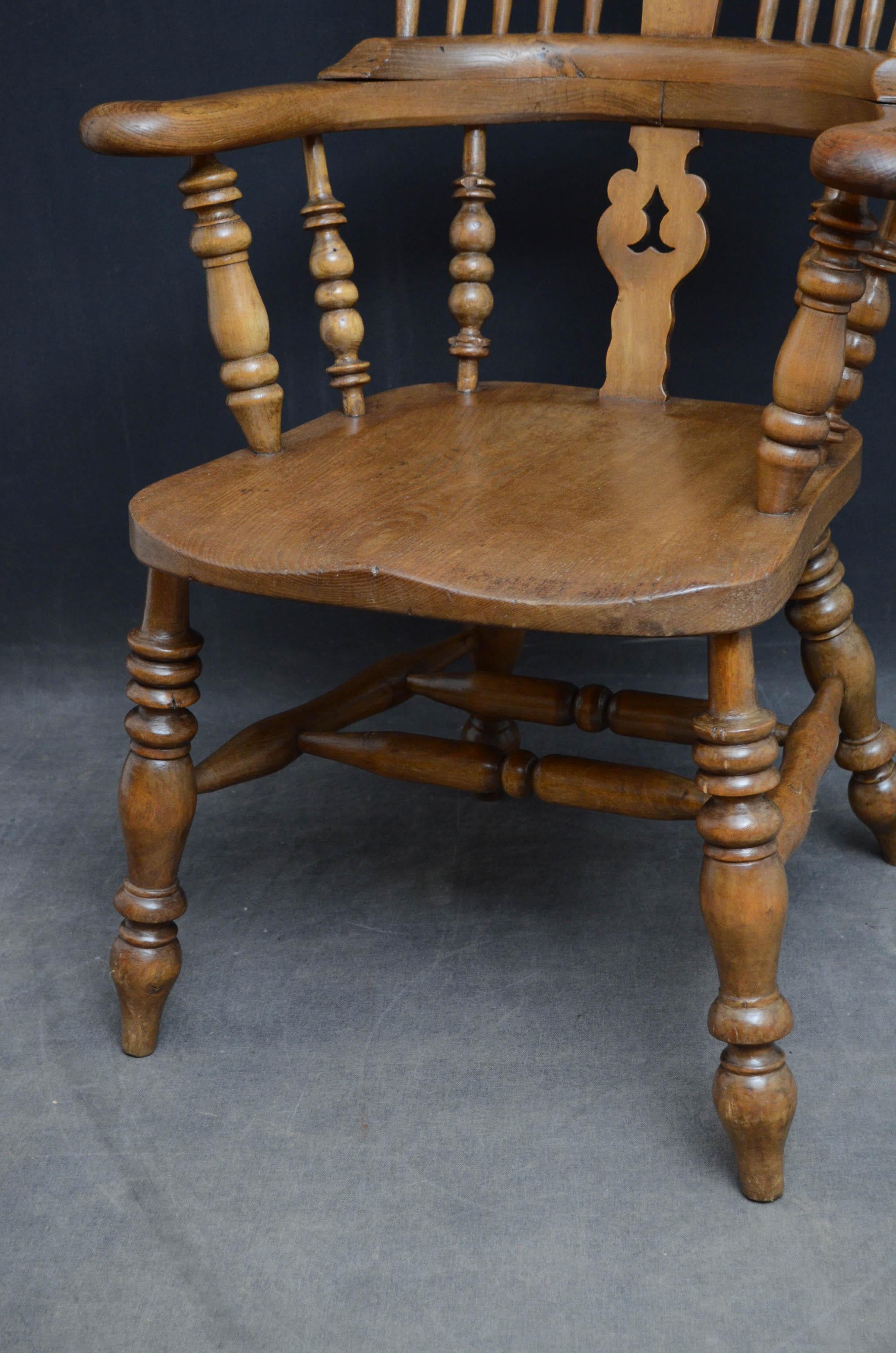 Late 19th Century Victorian Windsor Chair