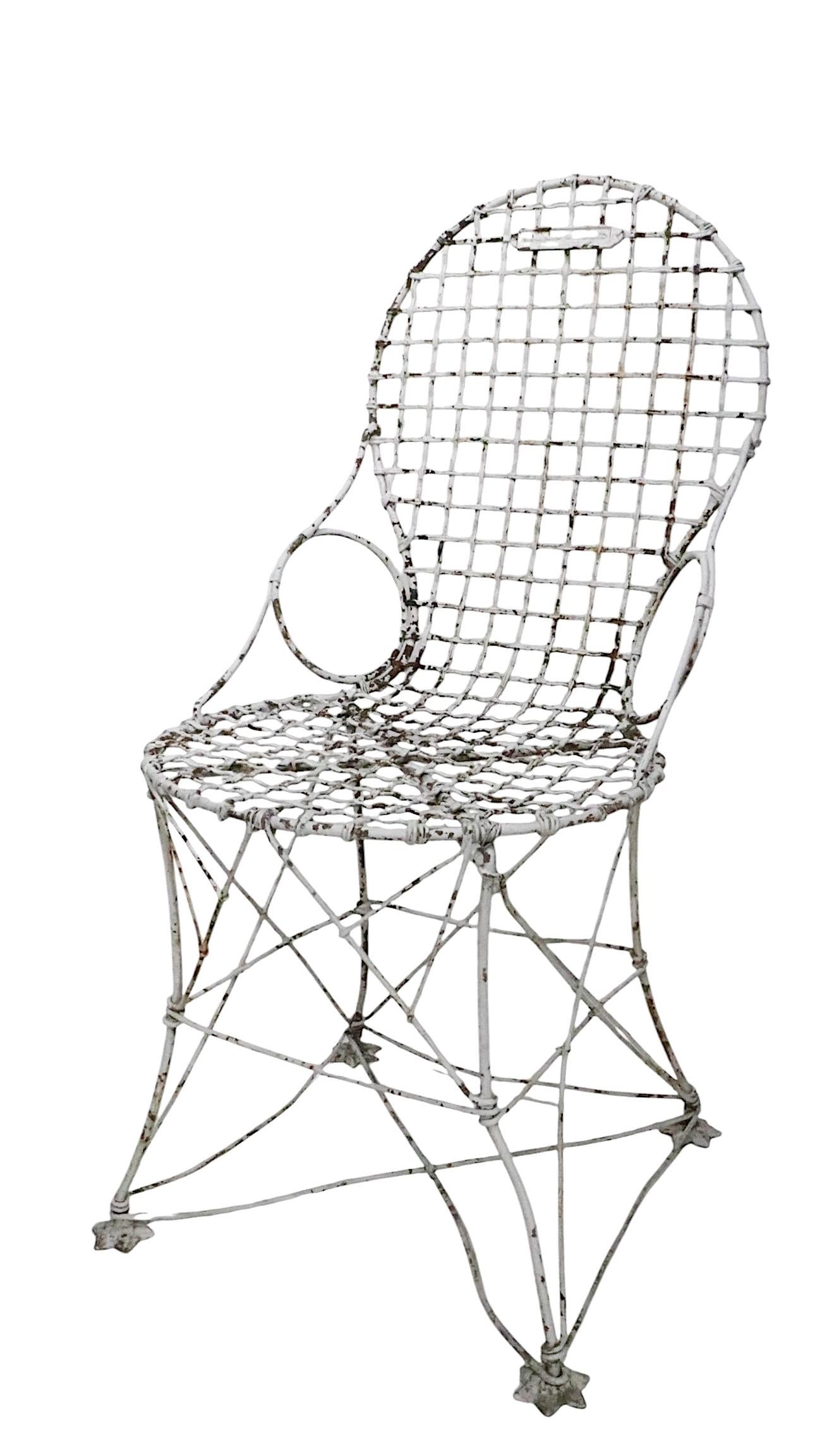 XIXe siècle Chaises de jardin victoriennes en fil de fer par Howard & Morse vers 1880/1900 en vente
