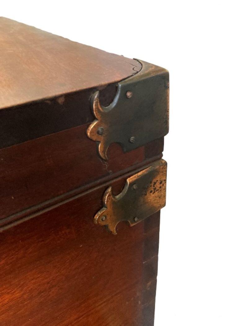 Large Victorian Wooden Silver Chest with brass handles and corners. It has Archibald Kenrick and sons castors which may have been added later for easy movement. 

Dim:

H: 77cm W: 125cm D: 68cm