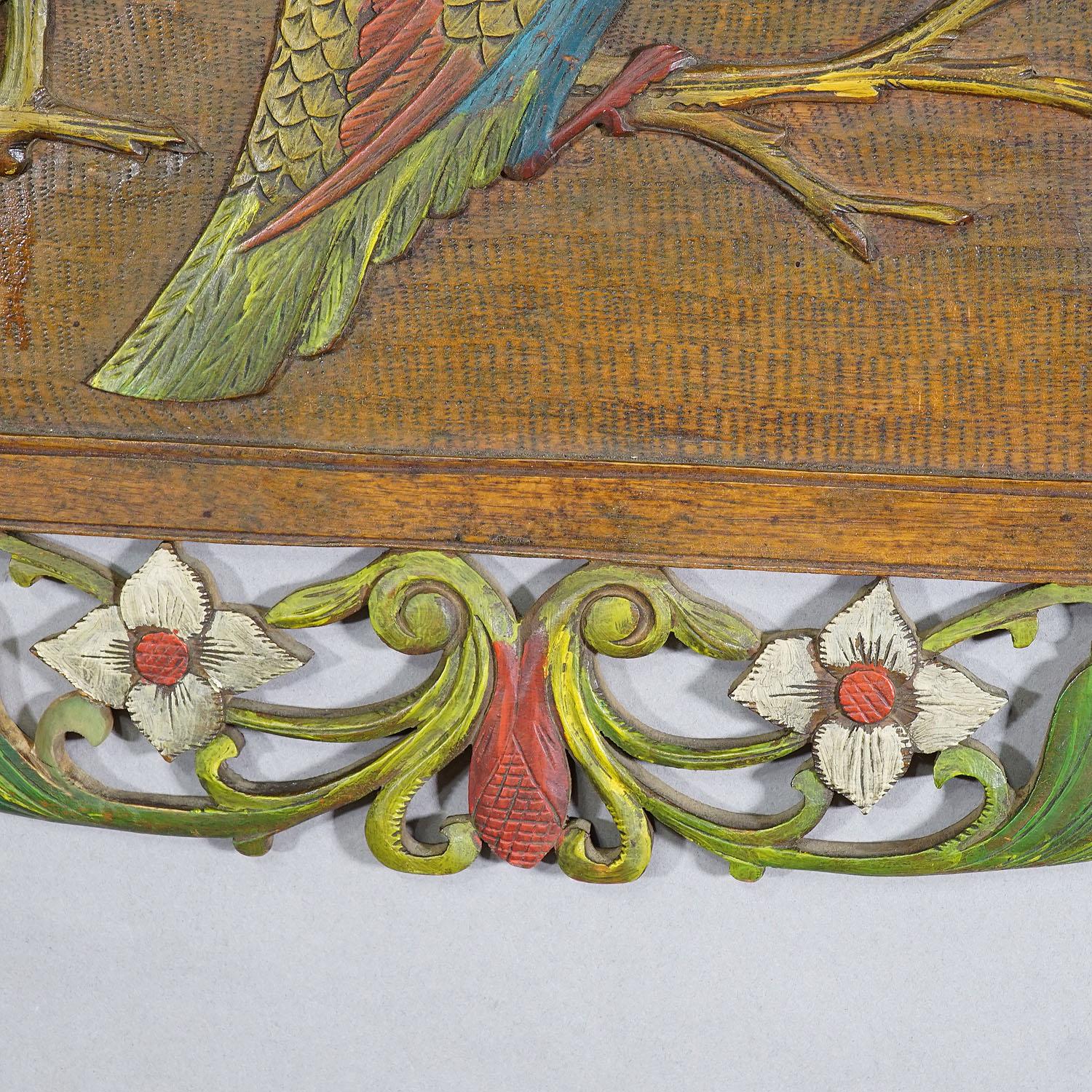 Victorian Wooden Shelve with Polychromic Painted Birds, circa 1920 2