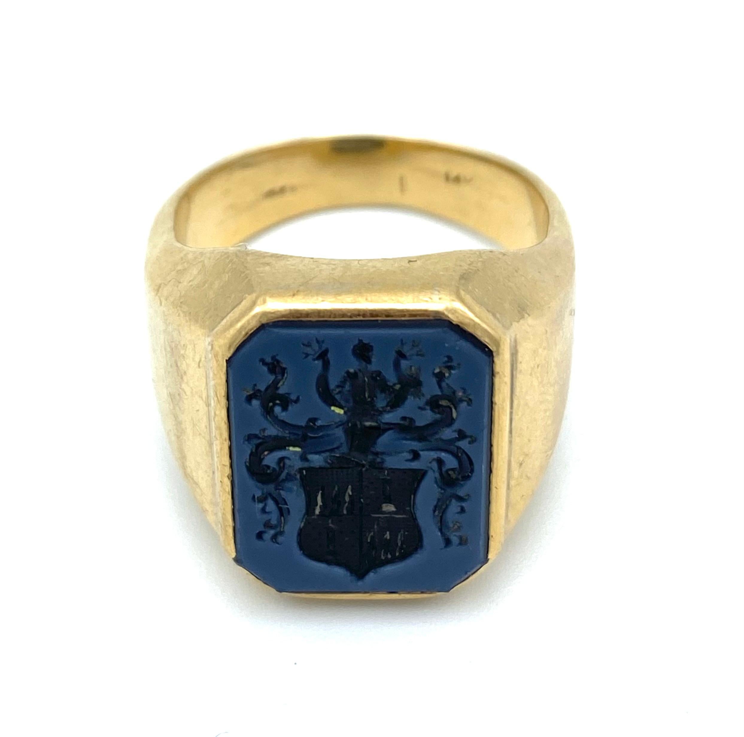 chevalier family crest