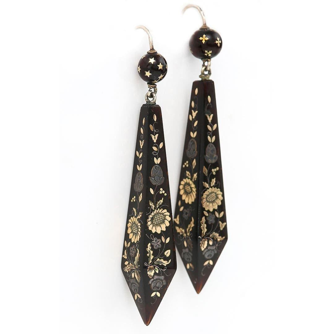 Late Victorian Victorian Yellow Gold and Silver Pique Obelisk Earrings, Circa 1870