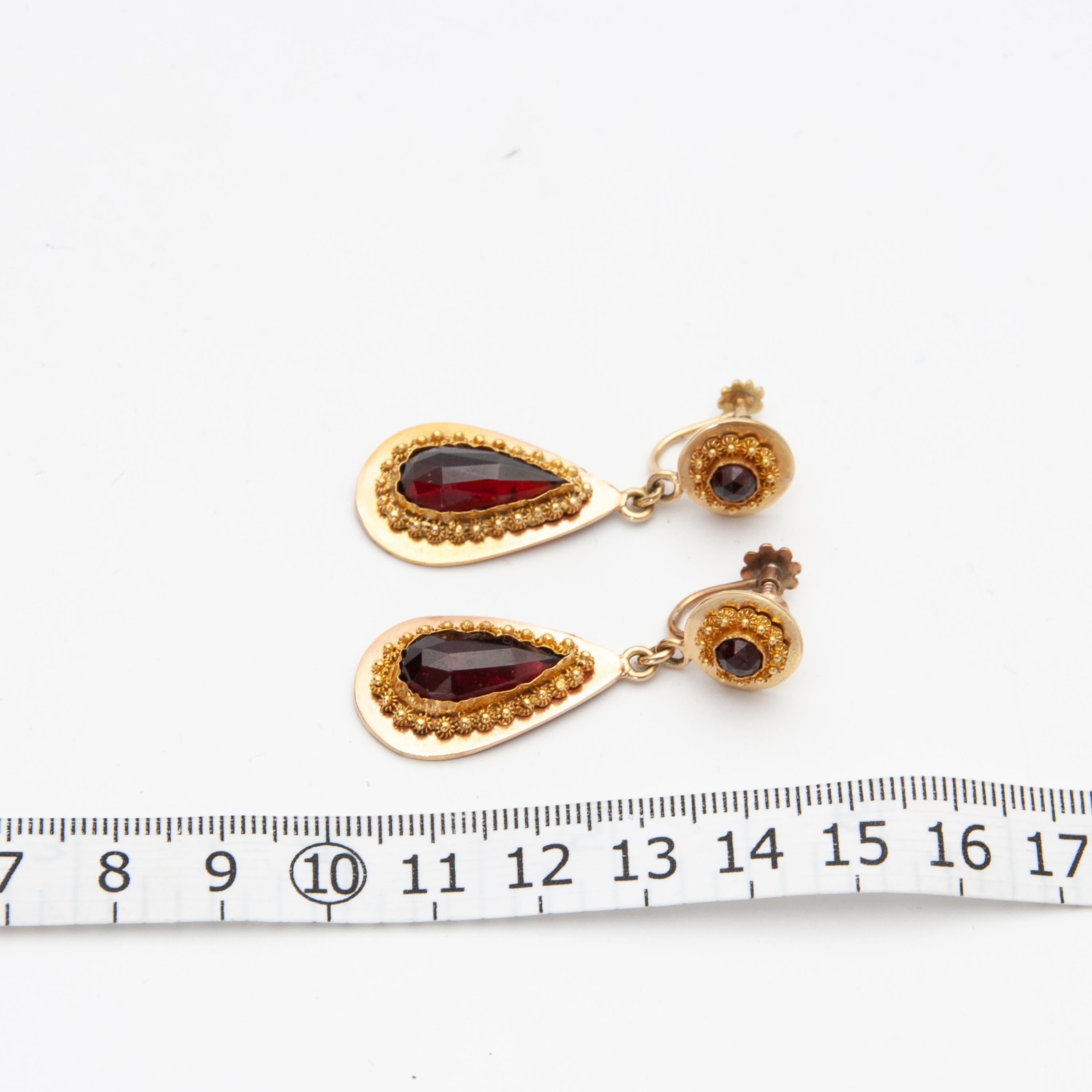 Antique 1890's Garnet Dangle Earrings For Sale 4
