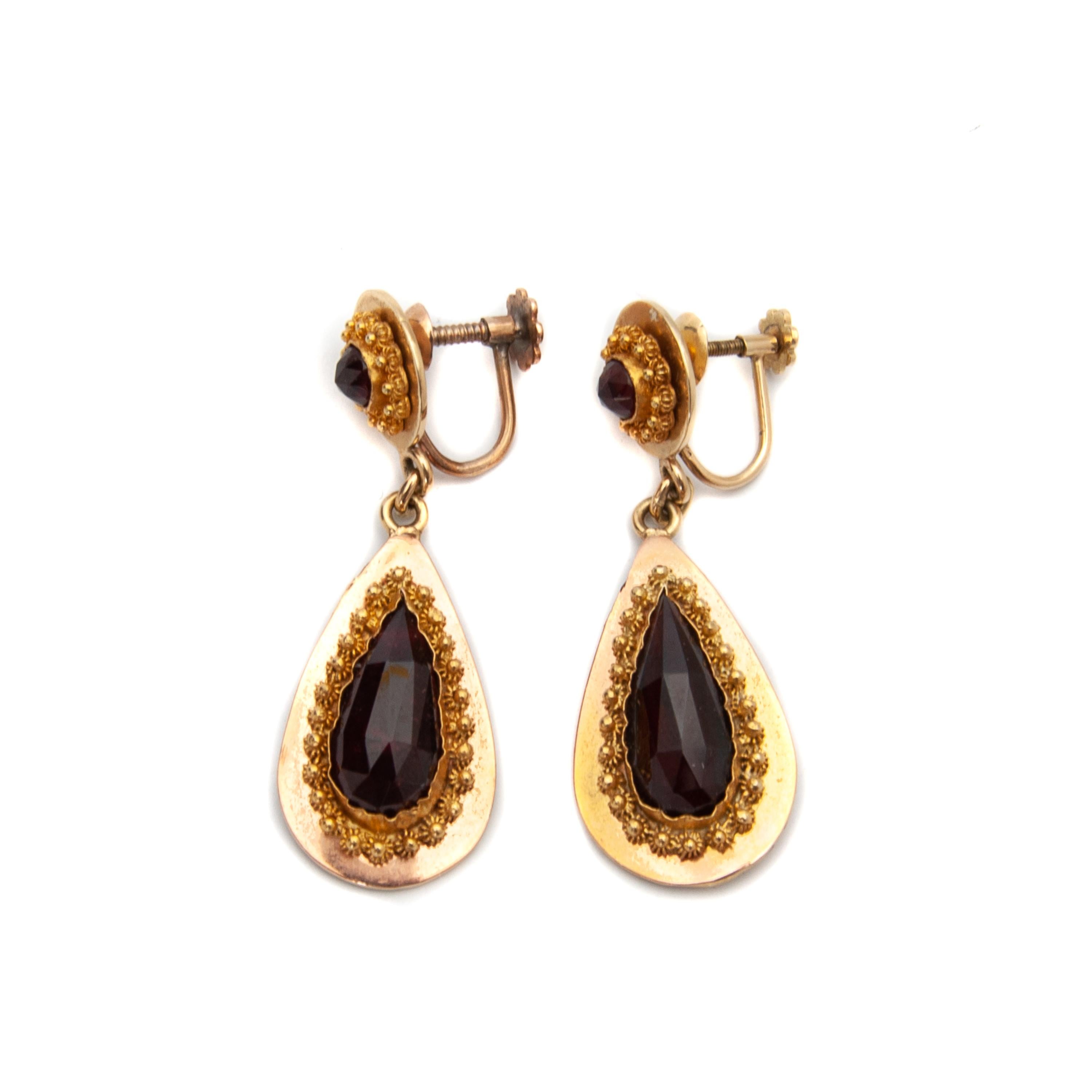 Rose Cut Antique 1890's Garnet Dangle Earrings For Sale