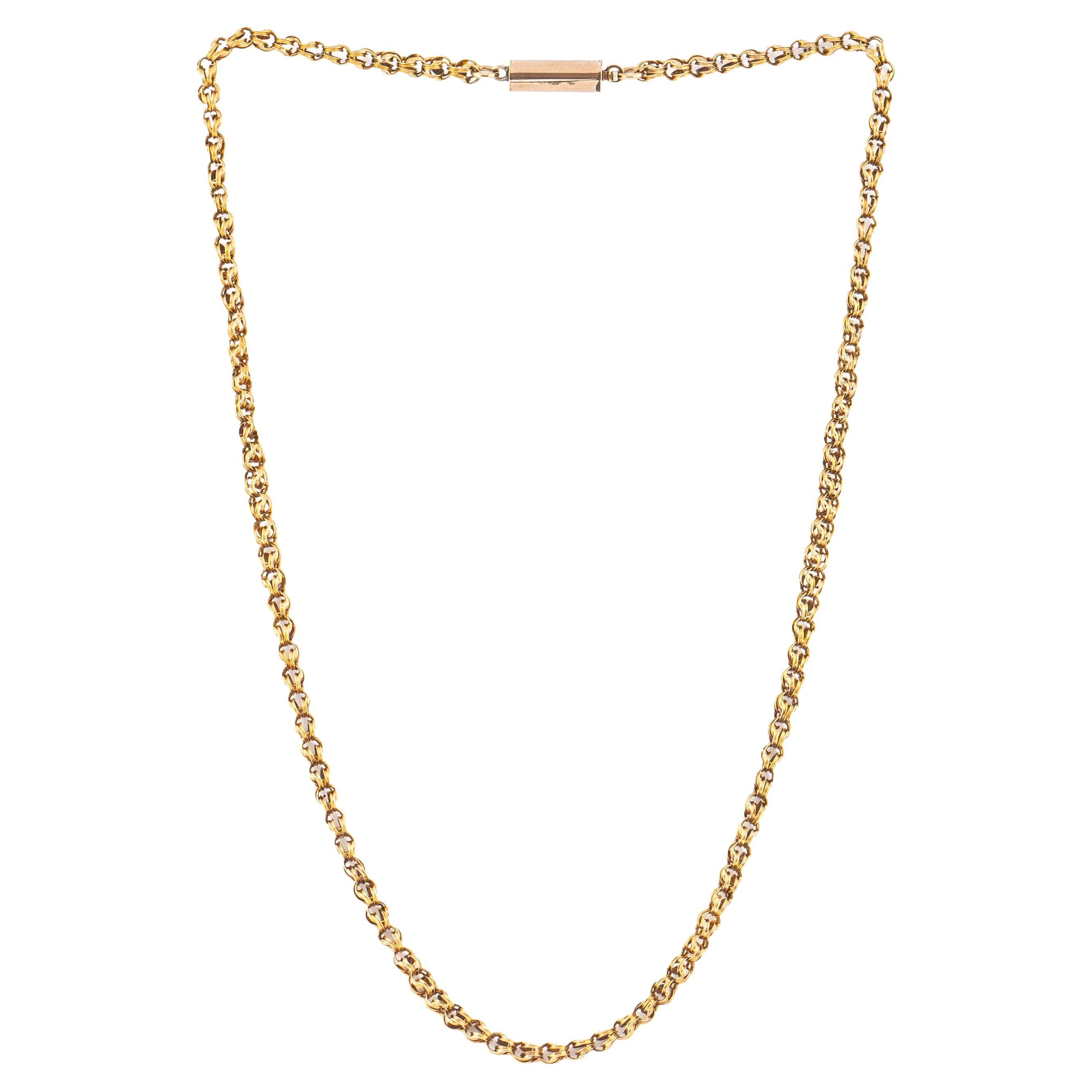 Victorian Yellow Gold Link Necklace, 19th Century For Sale