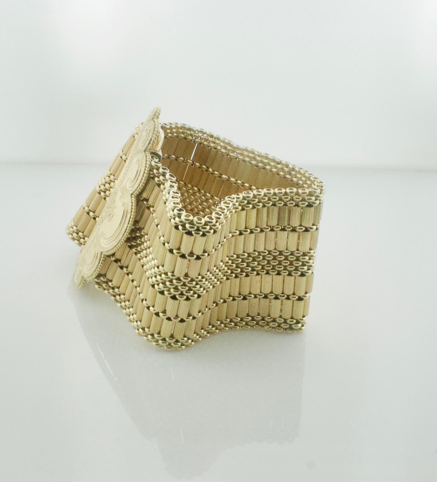 Breites viktorianisches Gelbgold-Armband, um 1871 im Zustand „Hervorragend“ in Wailea, HI