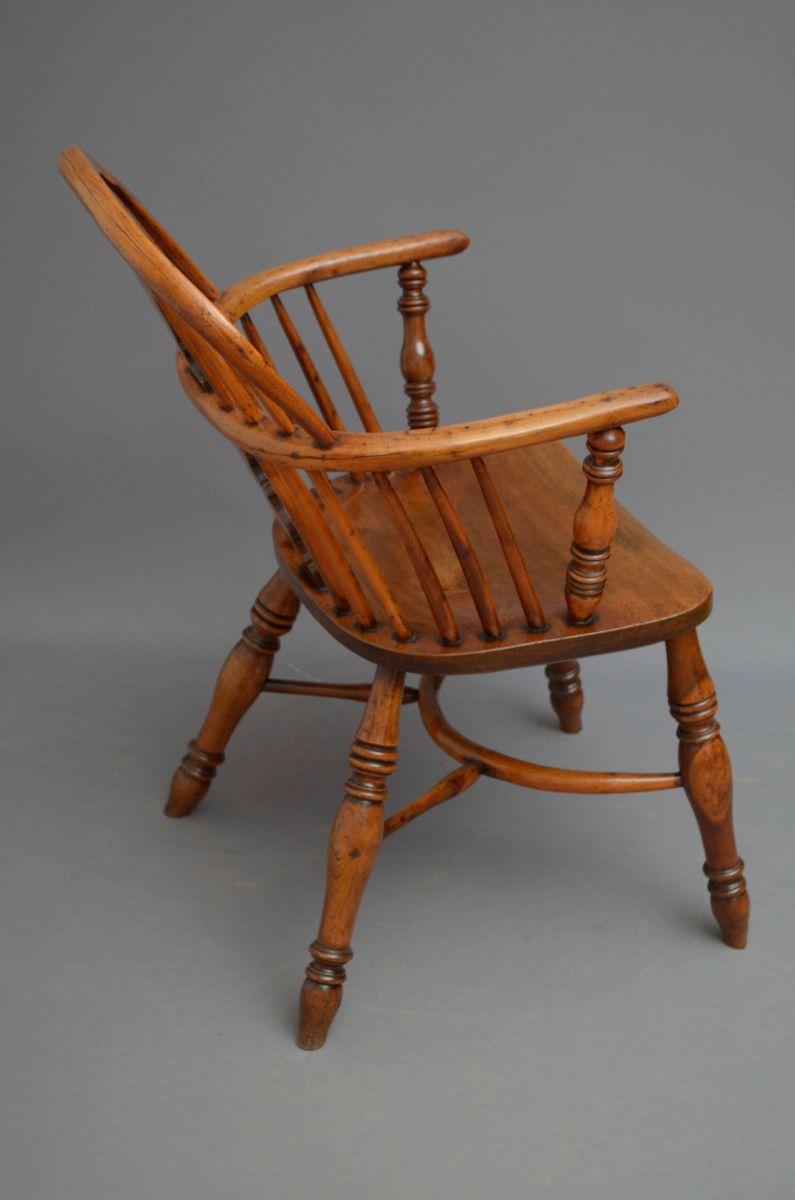 Viktorianischer Windsor-Stuhl aus Eibenholz im Angebot 8