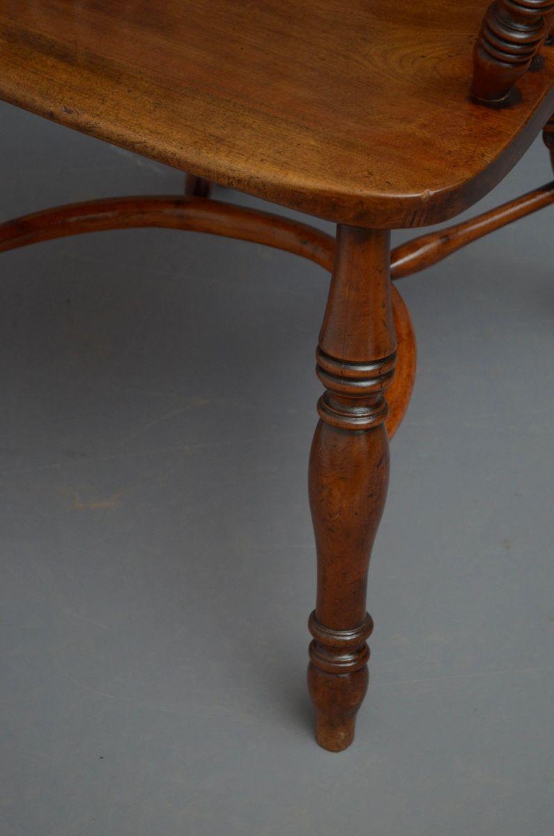 Viktorianischer Windsor-Stuhl aus Eibenholz im Angebot 4