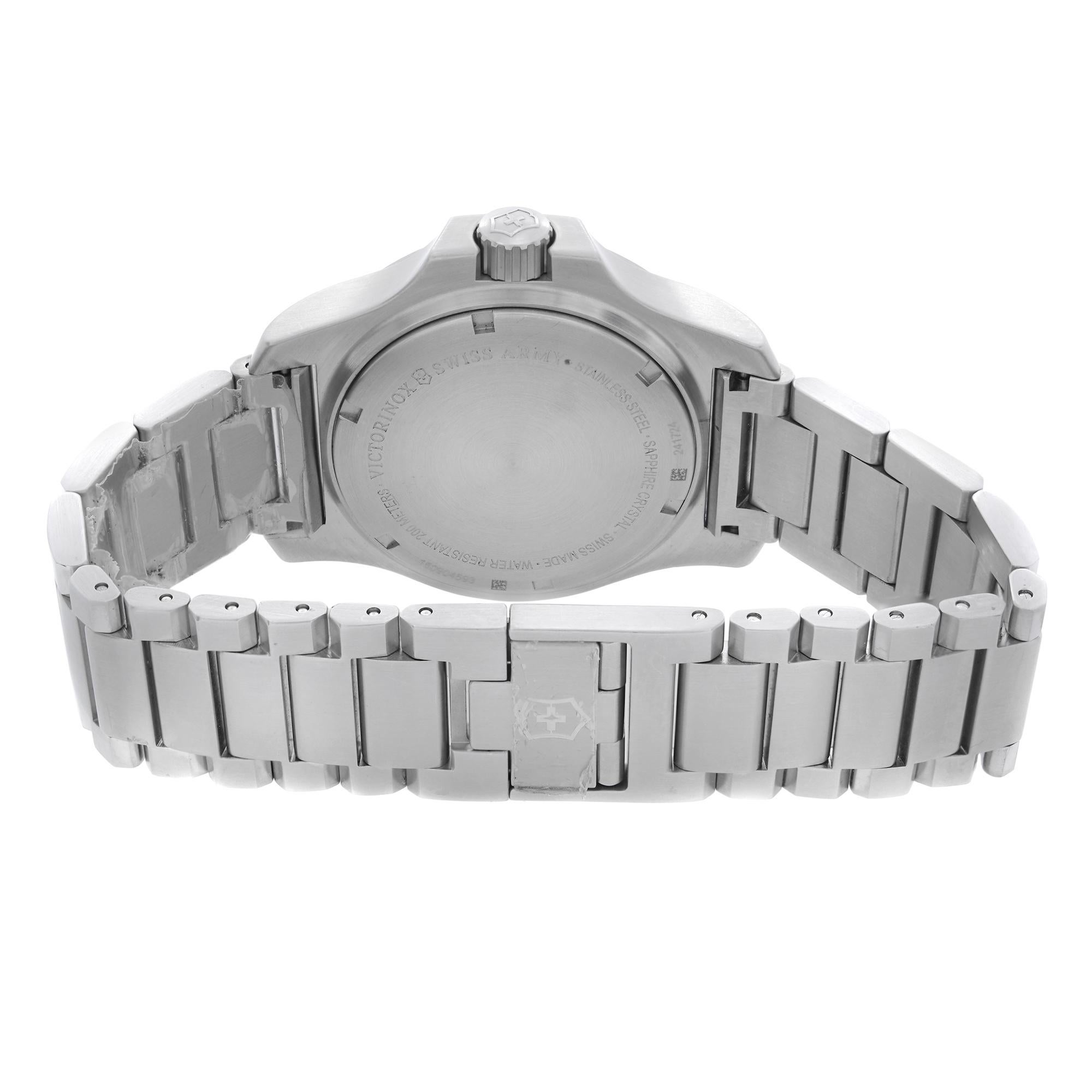 victorinox quartz watches