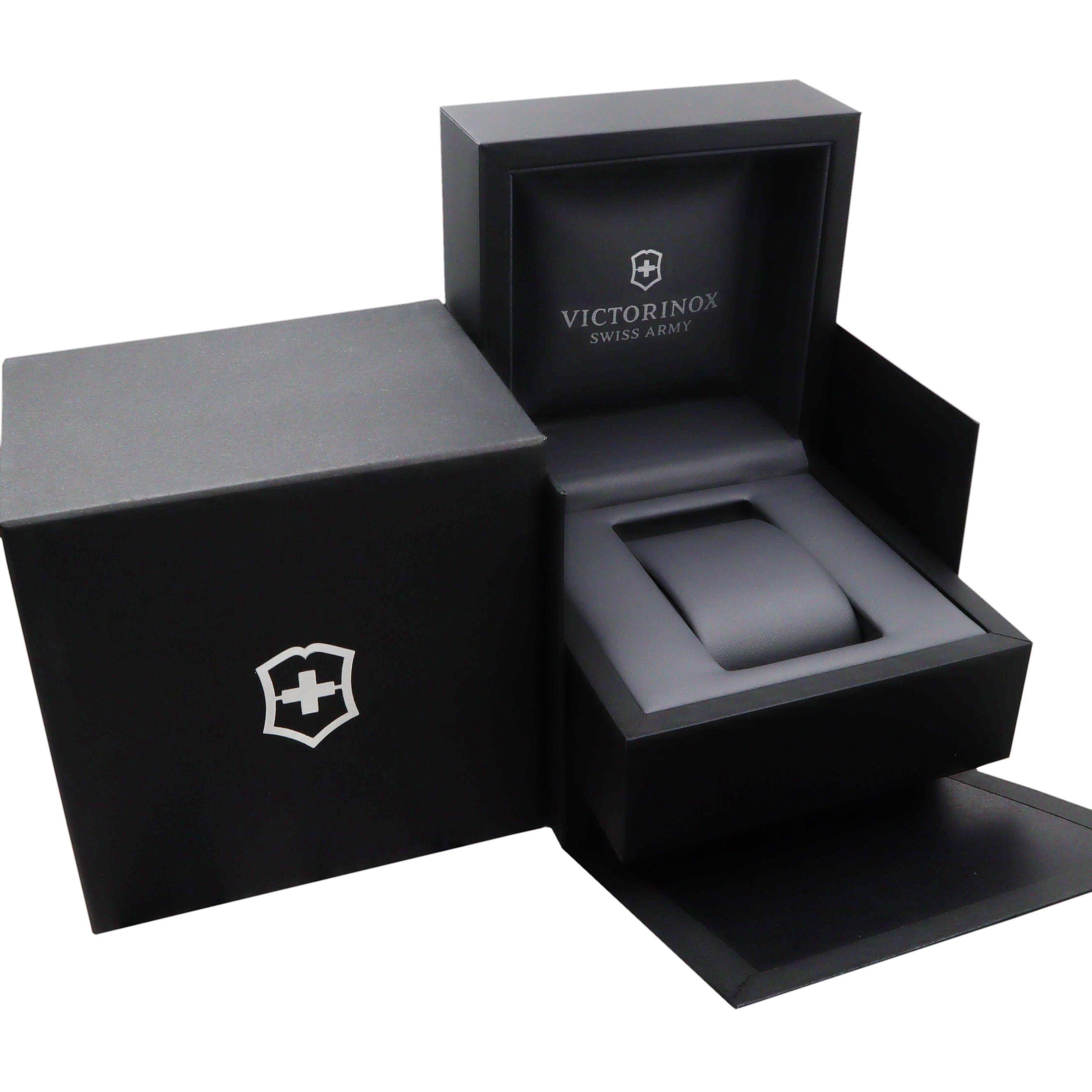 swiss army quartz watch
