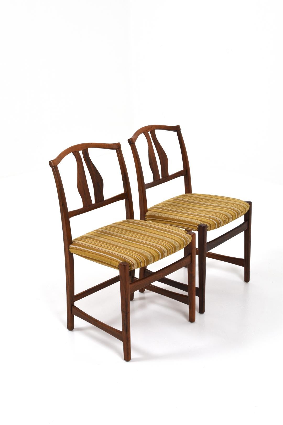 Vidar's chair is an iconic chair by Carl Malmsten's son Vidar Malmsten in the 1970s. Widely used in the US and Canada in studio furniture maker training programs.